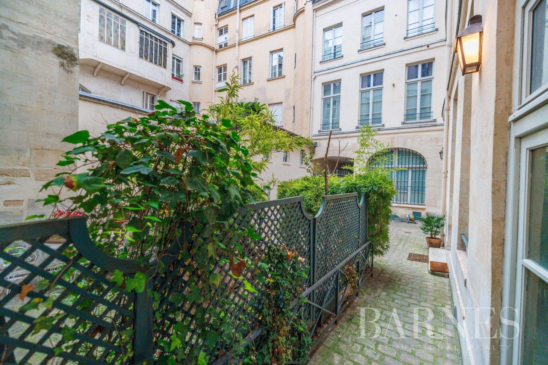 Paris  - Apartment 2 Bedrooms - picture 17