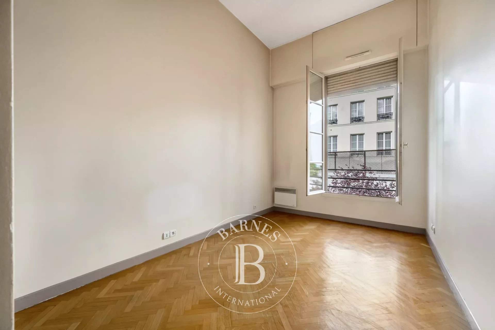 Paris  - Appartement 3 Pièces 2 Chambres - picture 10