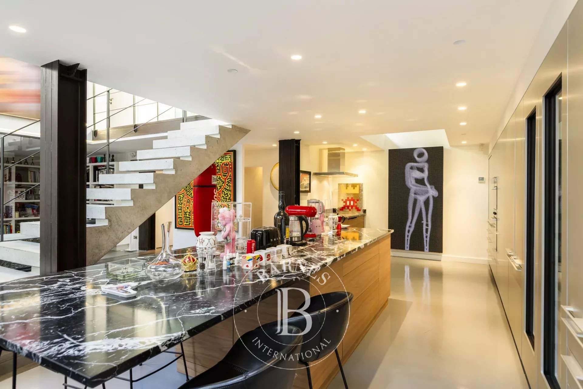 Paris  - Apartment 4 Bedrooms - picture 8