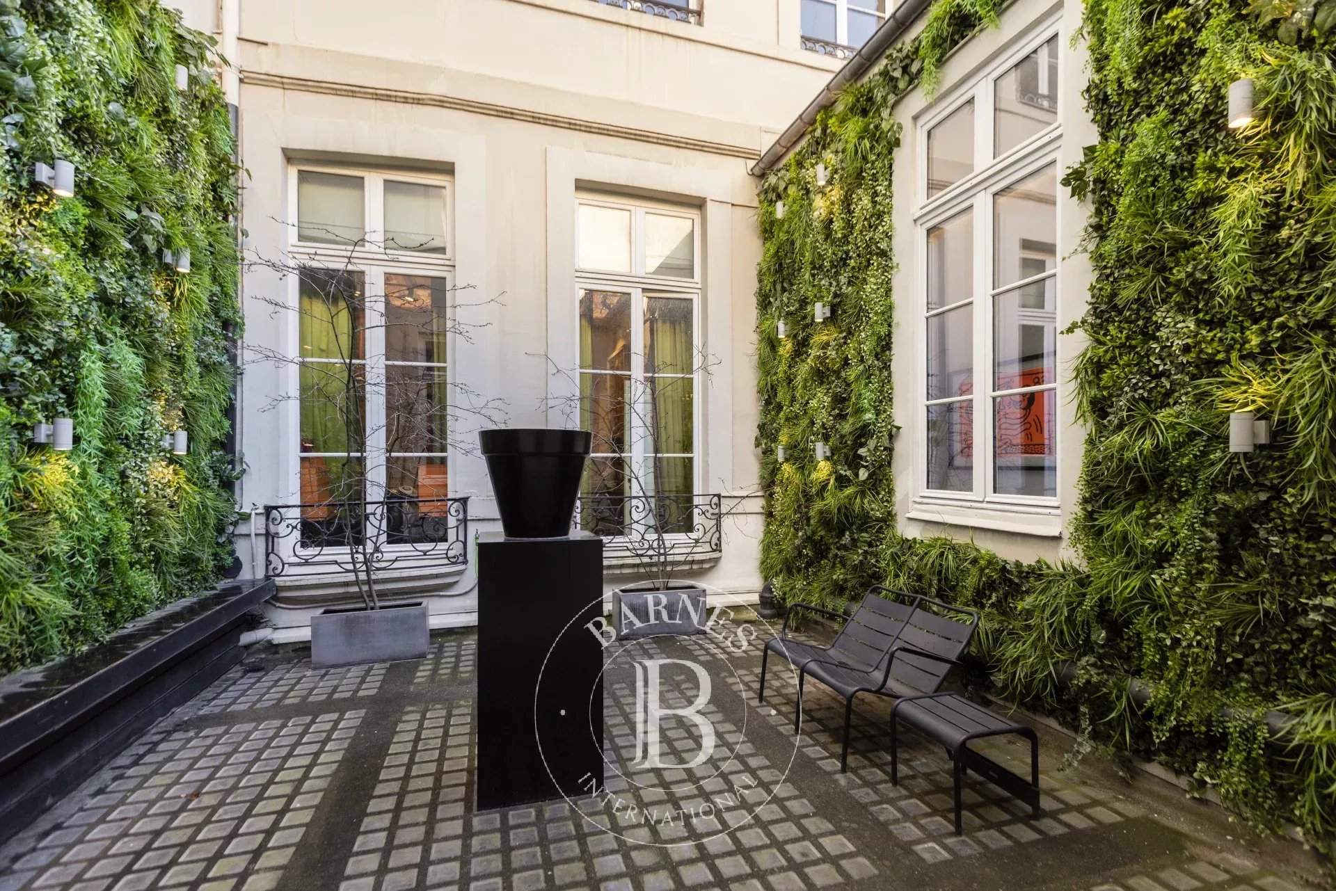 Paris  - Apartment 4 Bedrooms - picture 16