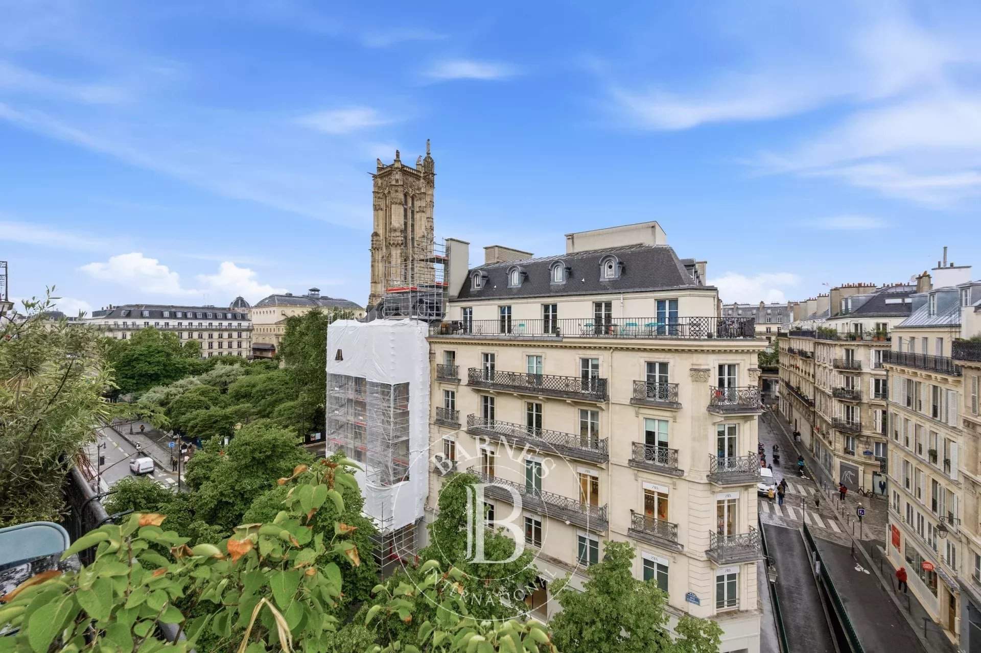 Paris  - Appartement 3 Pi&egrave;ces 2 Chambres - picture 2