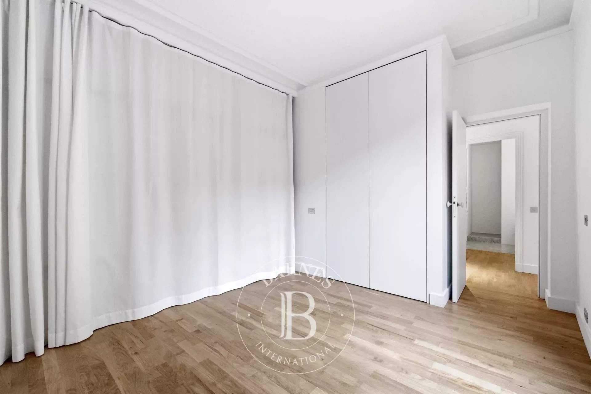 Paris  - Appartement 2 Pi&egrave;ces, 1 Chambre - picture 9