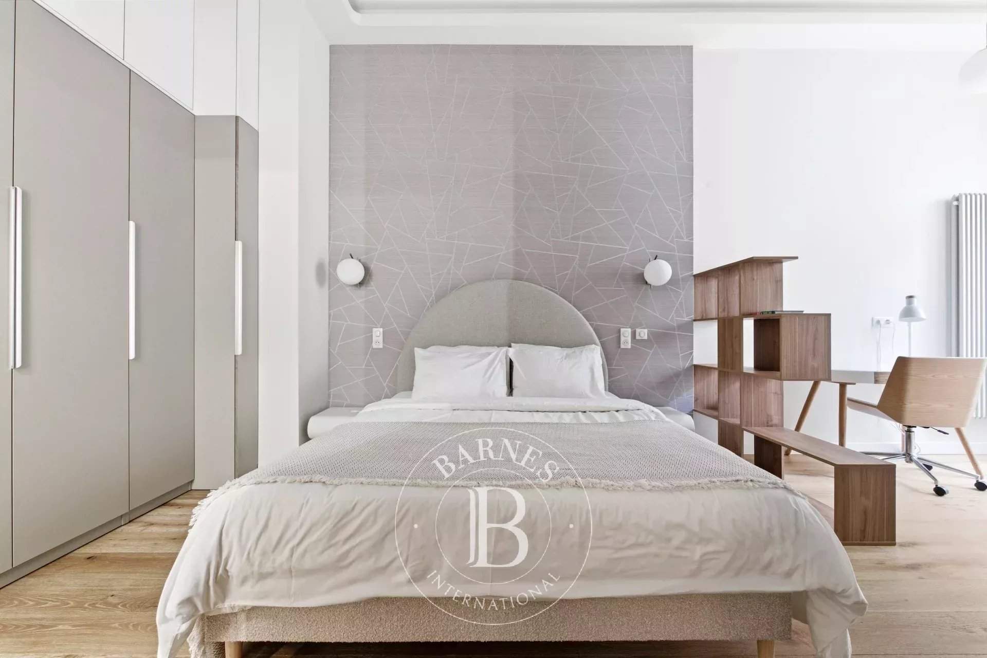 Paris  - Apartment 1 Bedroom - picture 11