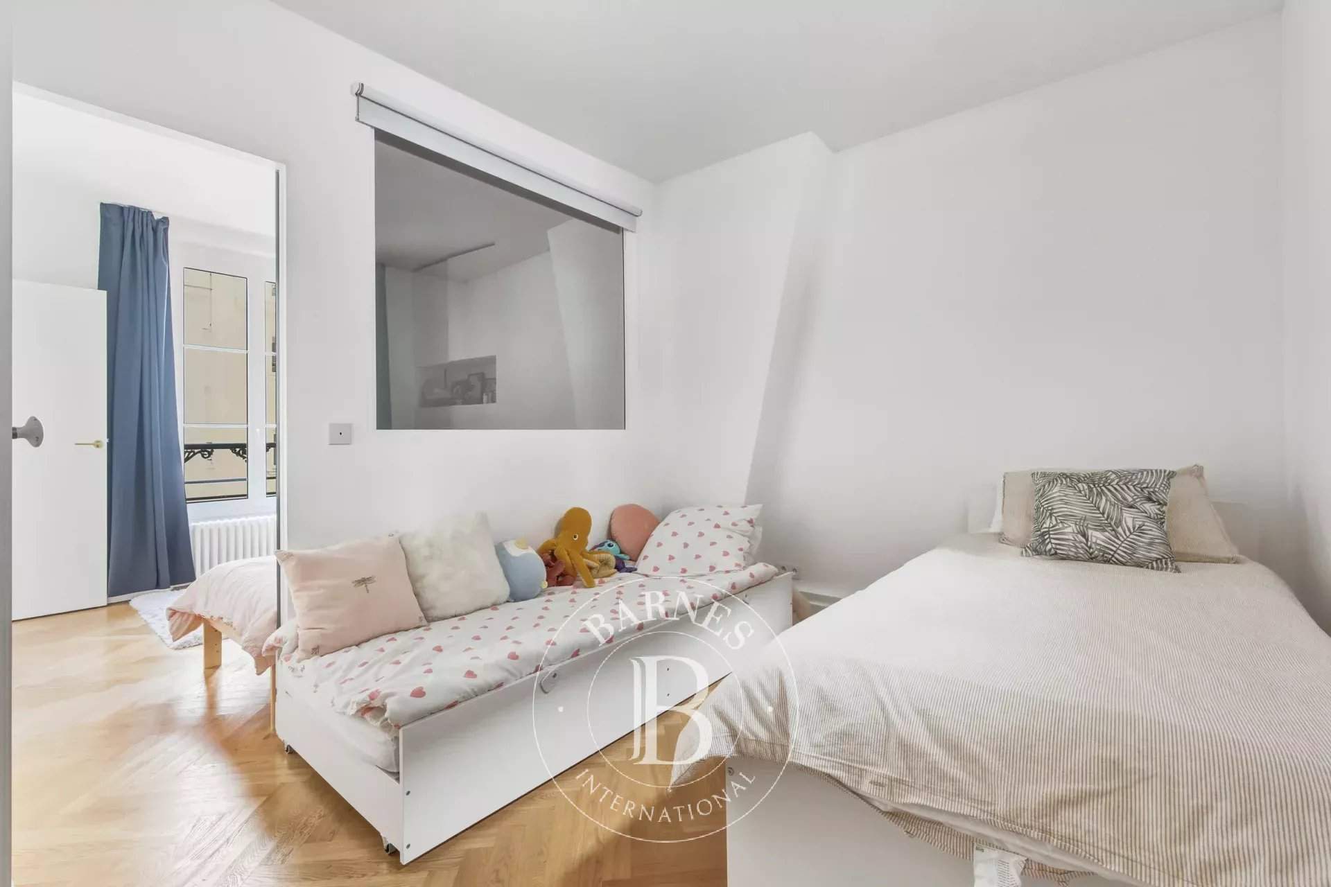 Paris  - Apartment 3 Bedrooms - picture 17