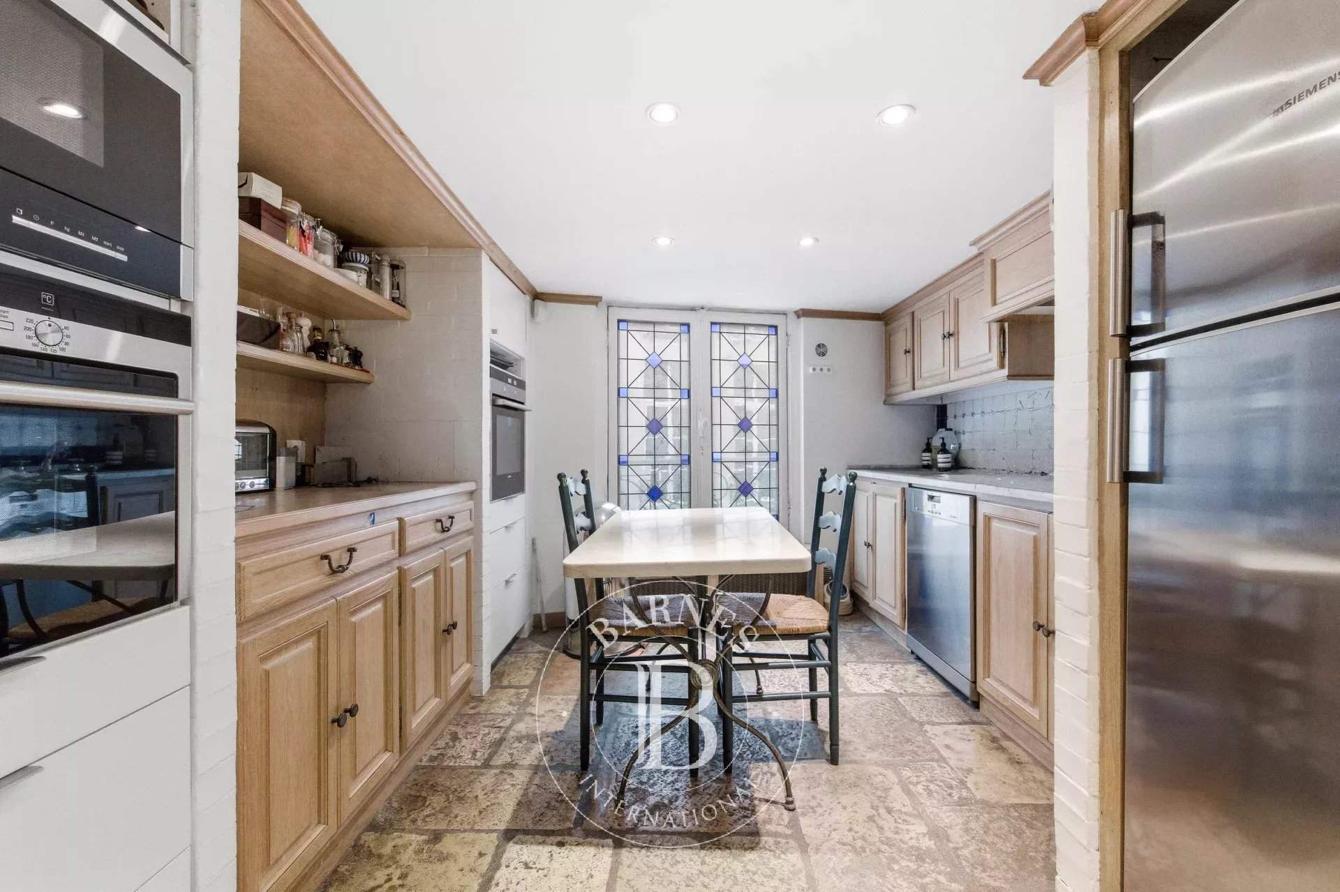 Paris  - Apartment 6 Bedrooms - picture 19