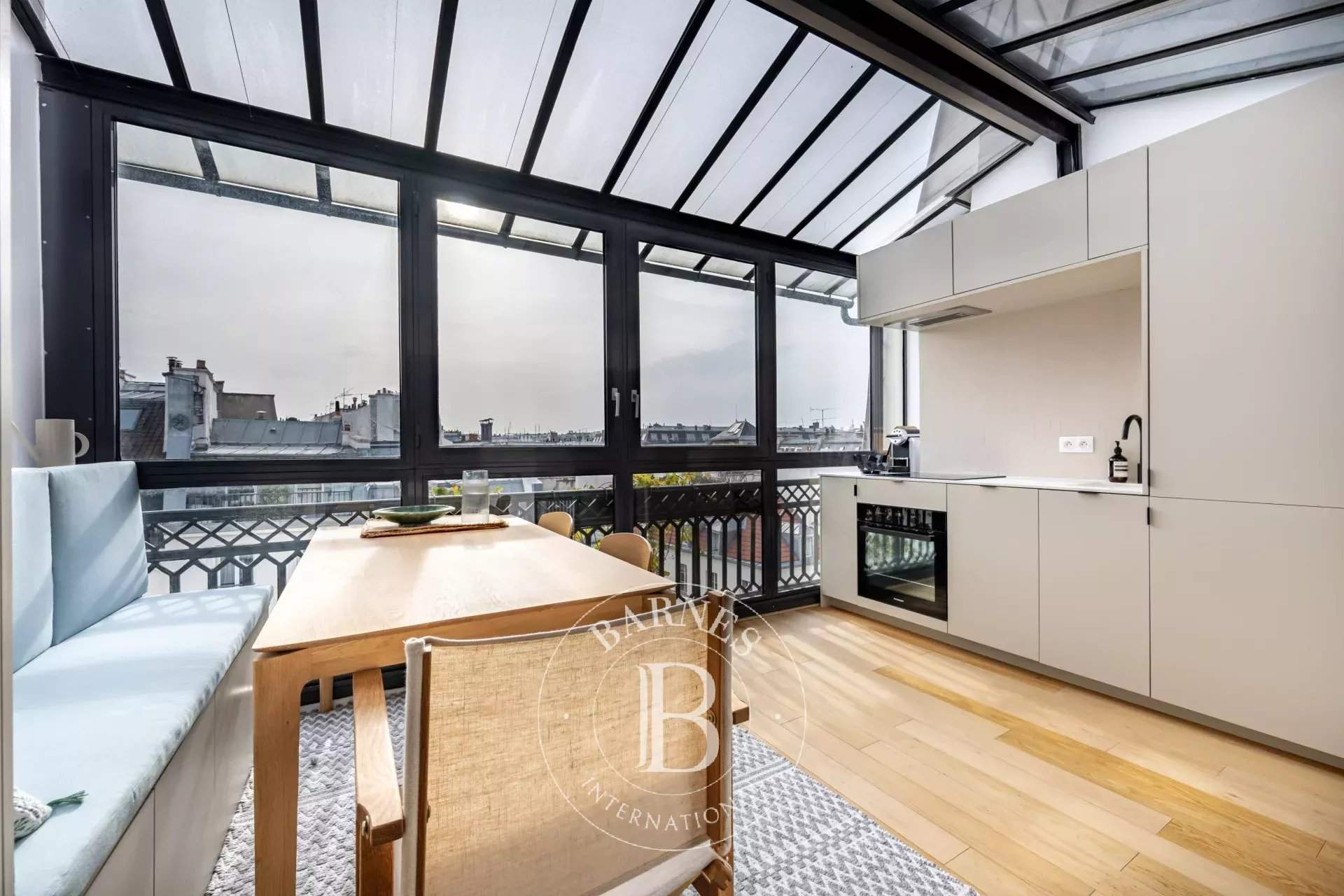 Paris  - Apartment 1 Bedroom - picture 2
