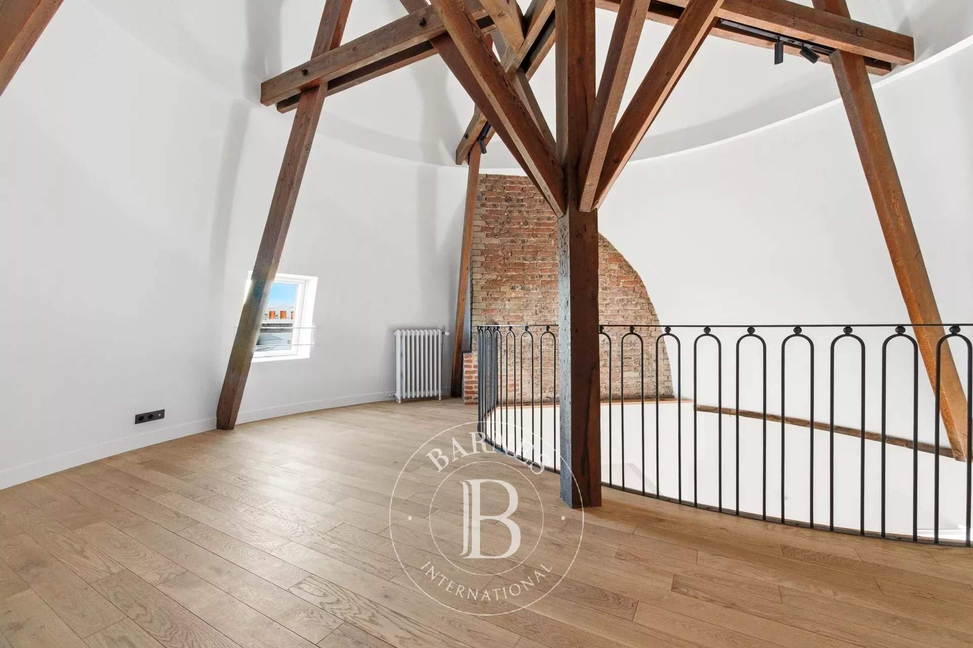 Paris  - Apartment 3 Bedrooms - picture 13