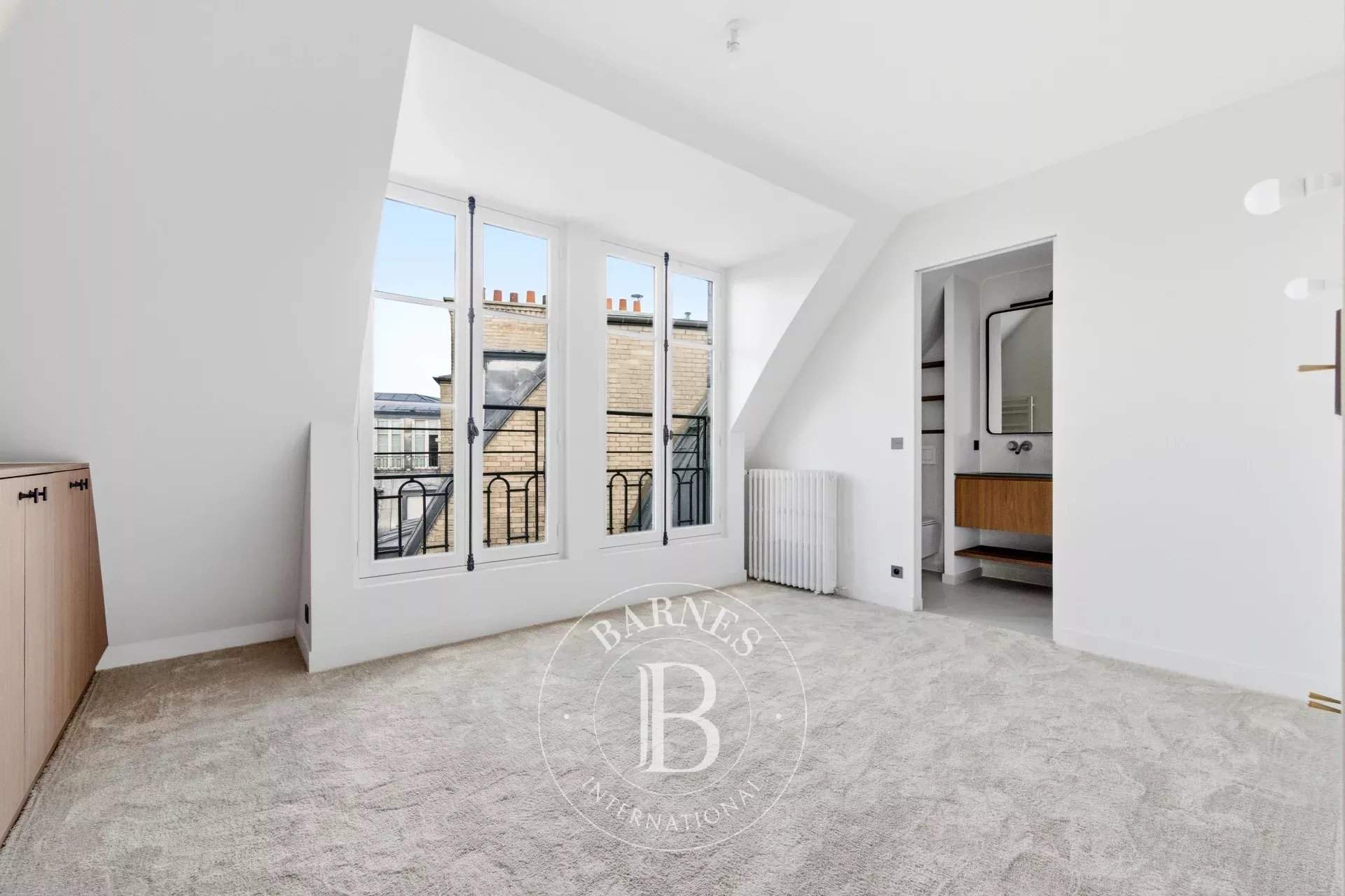 Paris  - Apartment 3 Bedrooms - picture 9
