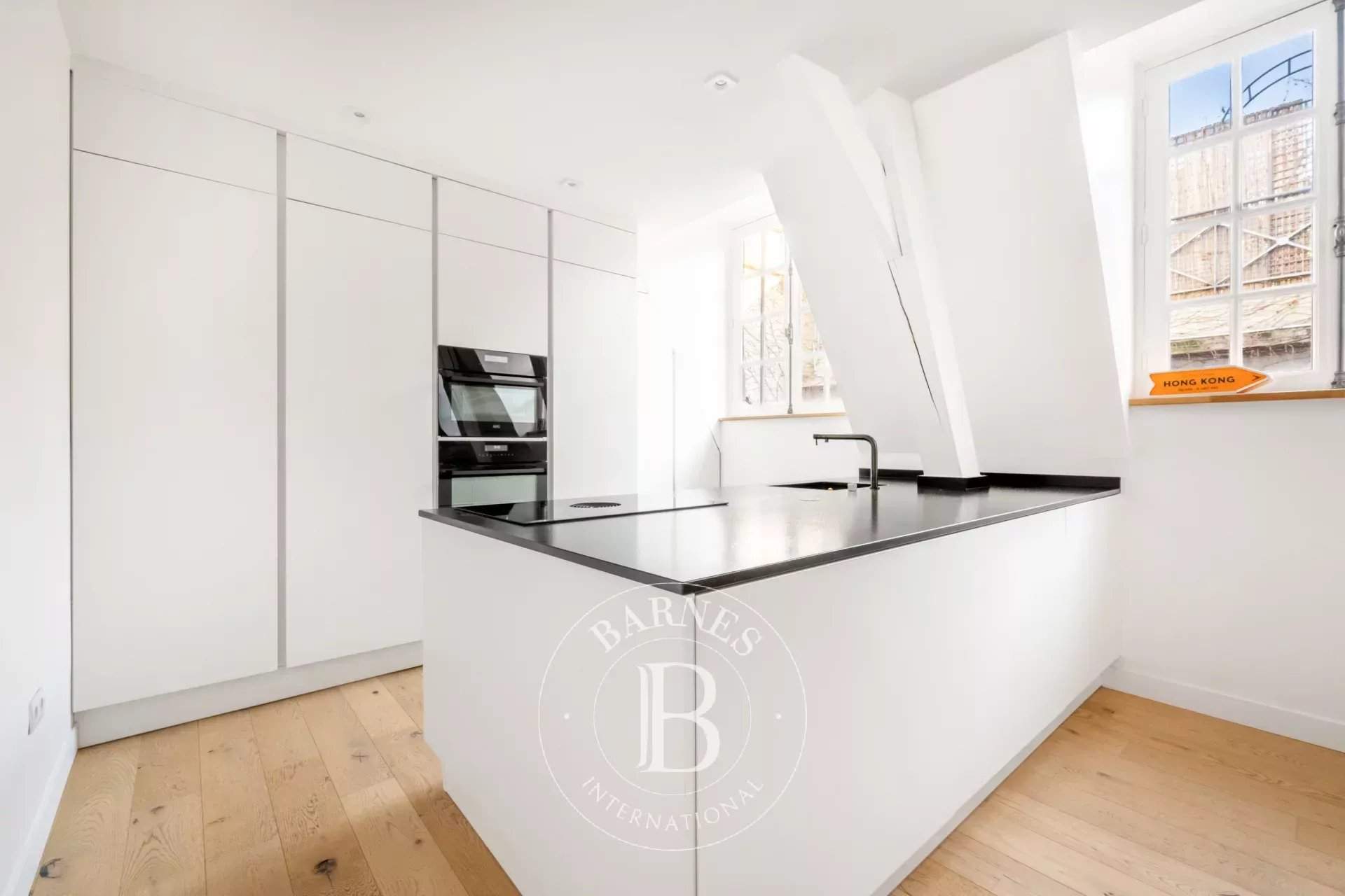 Paris  - Apartment 3 Bedrooms - picture 10