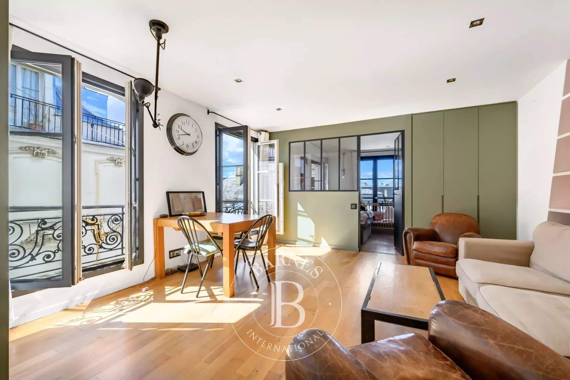 Paris  - Apartment 1 Bedroom - picture 1