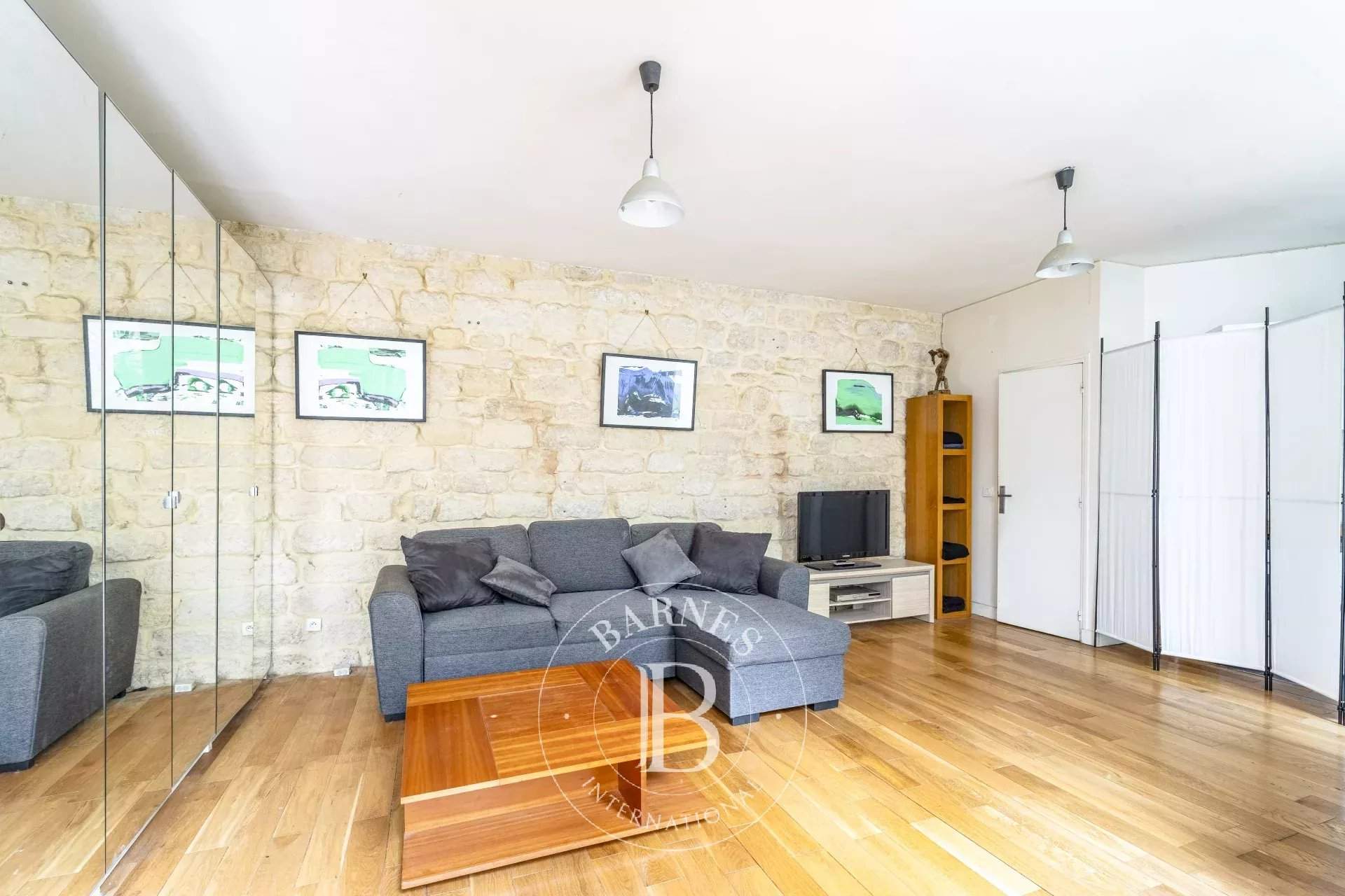 Paris  - Apartment  - picture 2