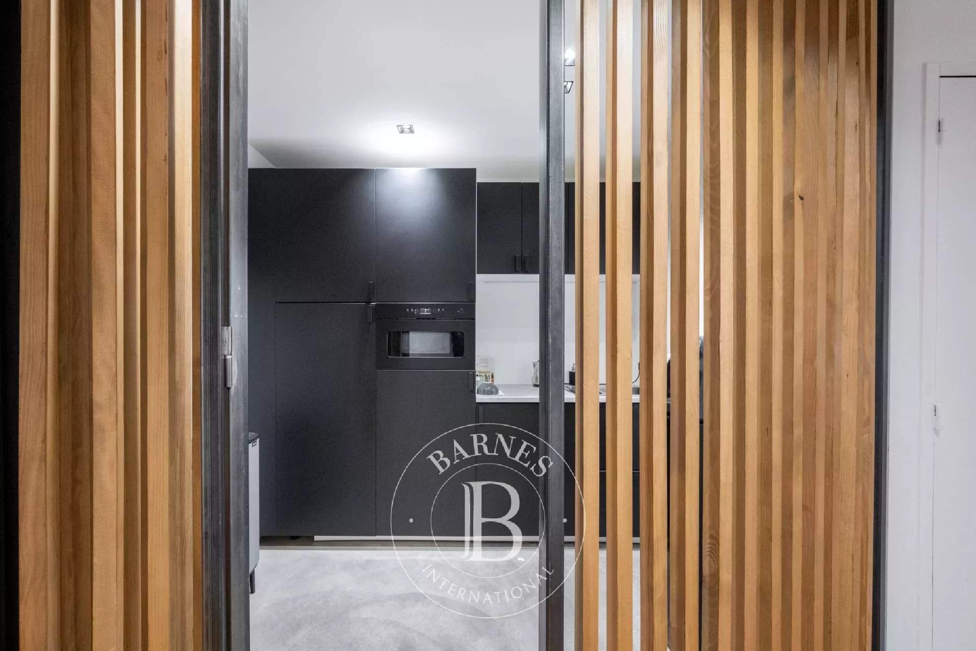 Paris  - Apartment 3 Bedrooms - picture 13