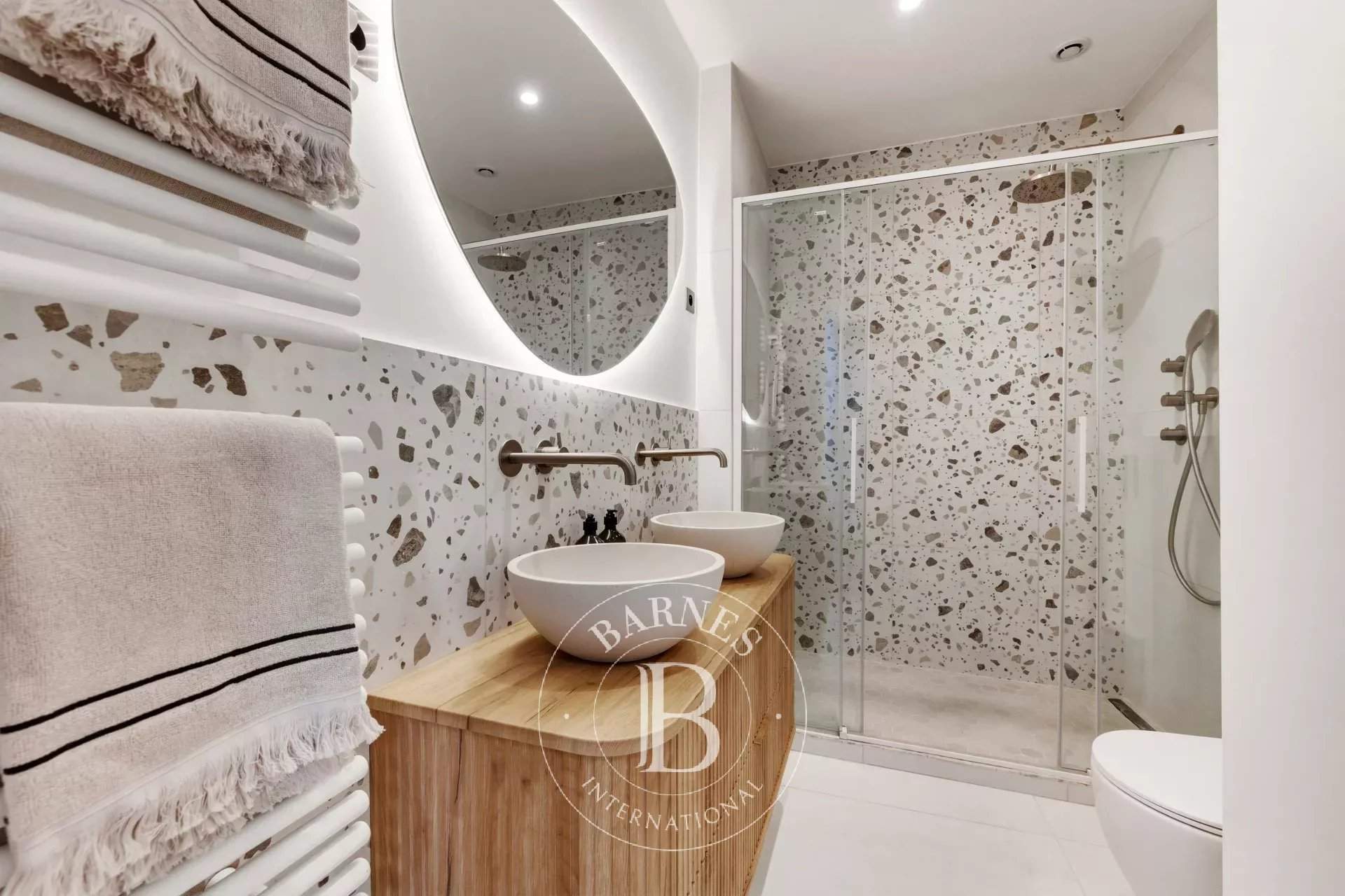 Paris  - Appartement 4 Pi&egrave;ces 2 Chambres - picture 9