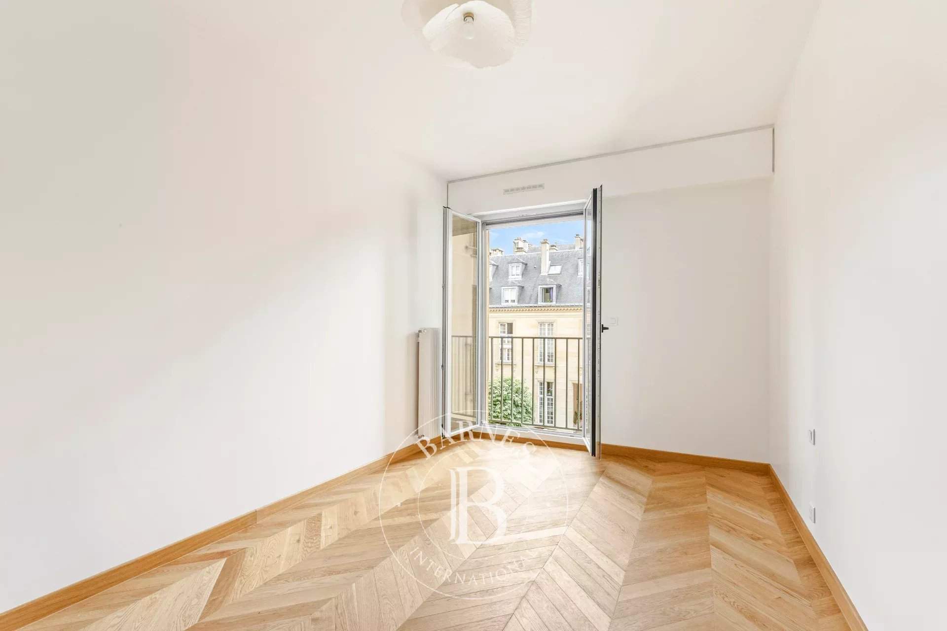 Paris  - Appartement 5 Pi&egrave;ces 3 Chambres - picture 13