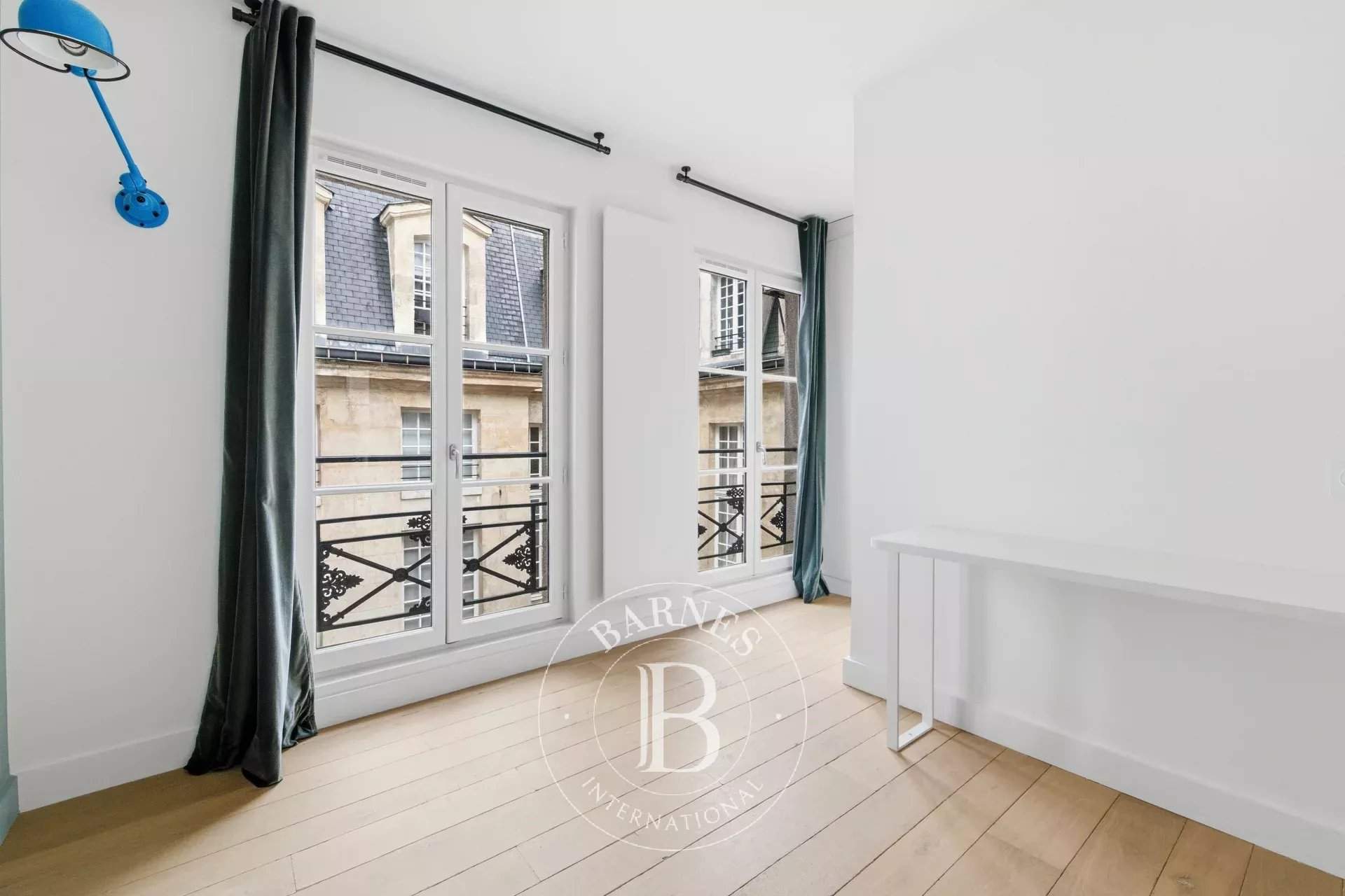 Paris  - Apartment 2 Bedrooms - picture 10