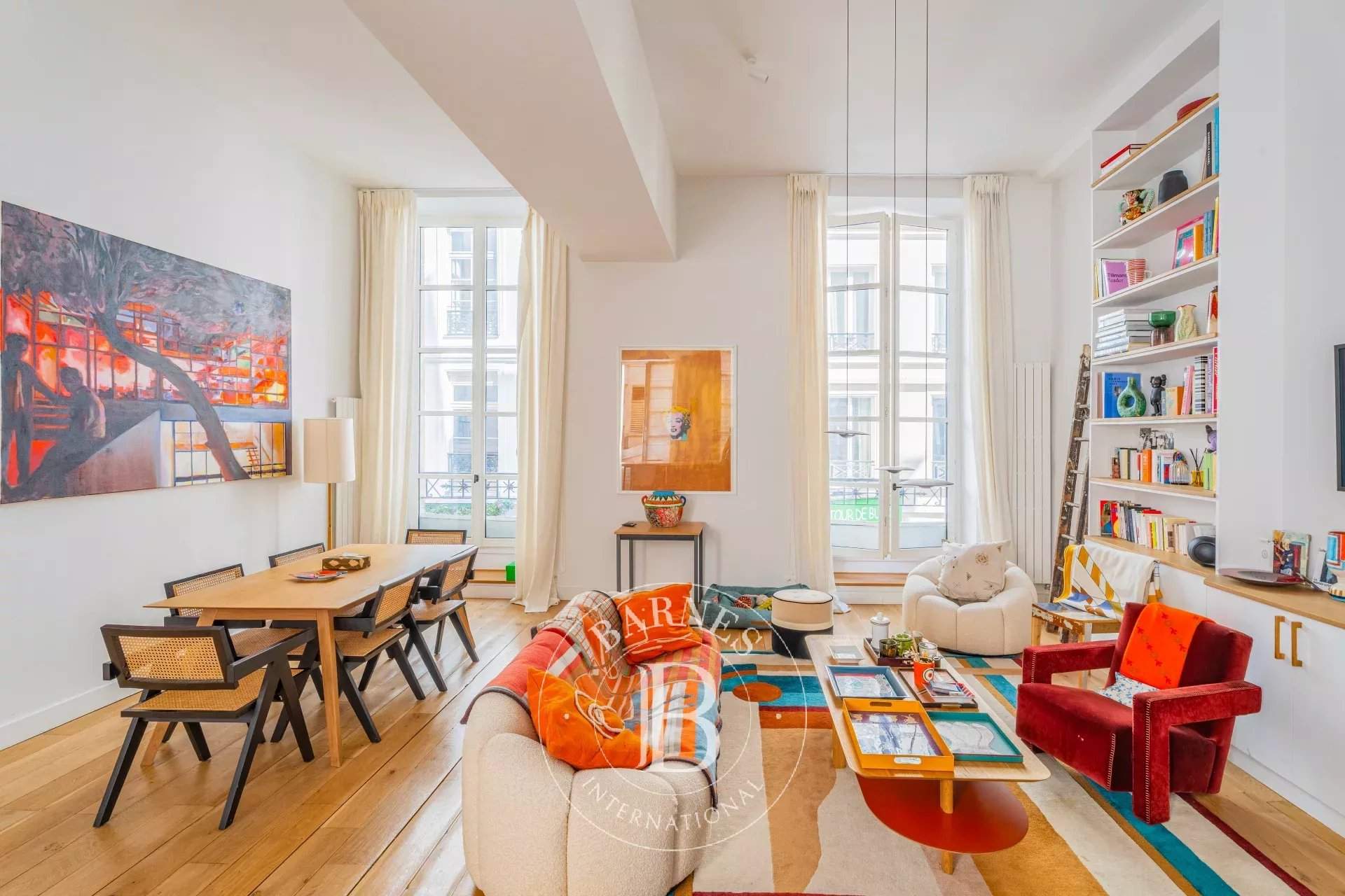 Paris  - Apartment 2 Bedrooms - picture 2
