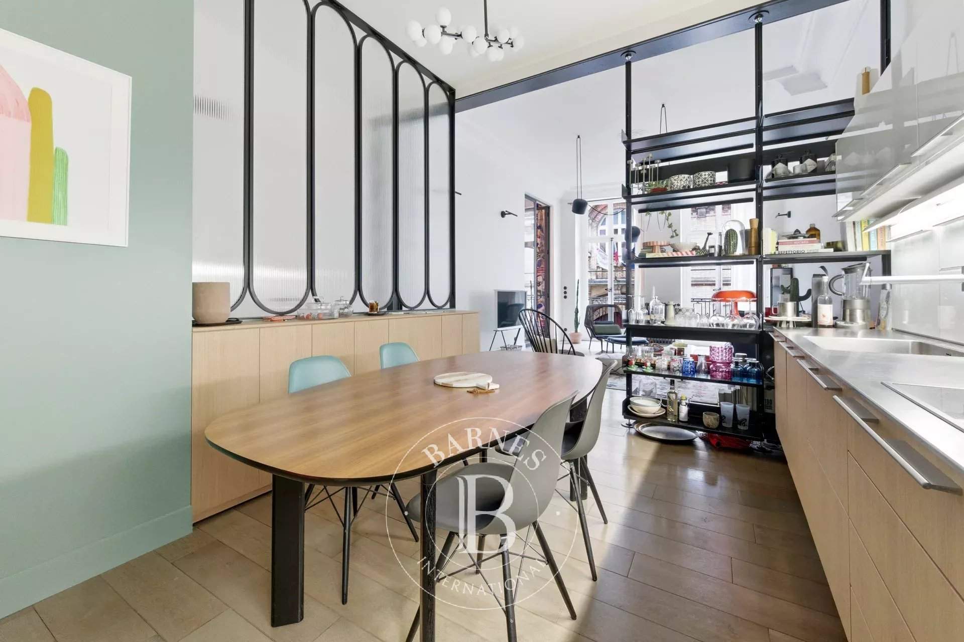 Paris  - Appartement 4 Pi&egrave;ces 3 Chambres - picture 8