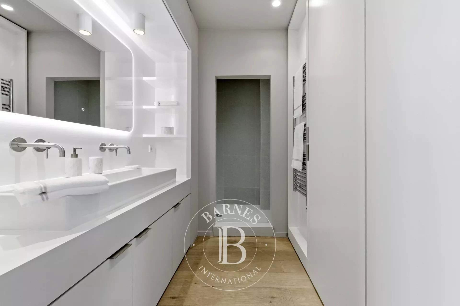 Paris  - Appartement 3 Pi&egrave;ces 2 Chambres - picture 15