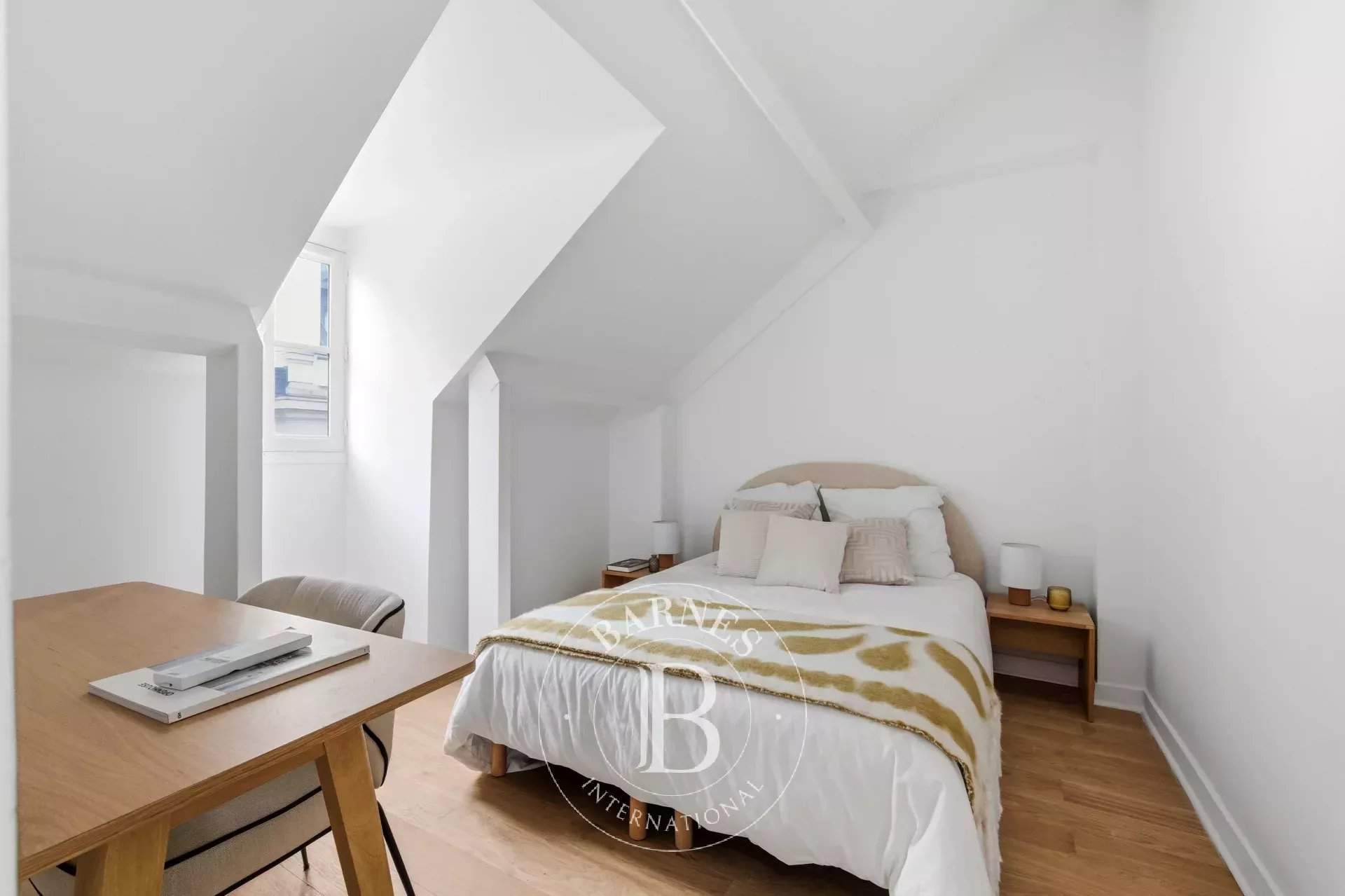 Paris  - Appartement 3 Pi&egrave;ces 2 Chambres - picture 12