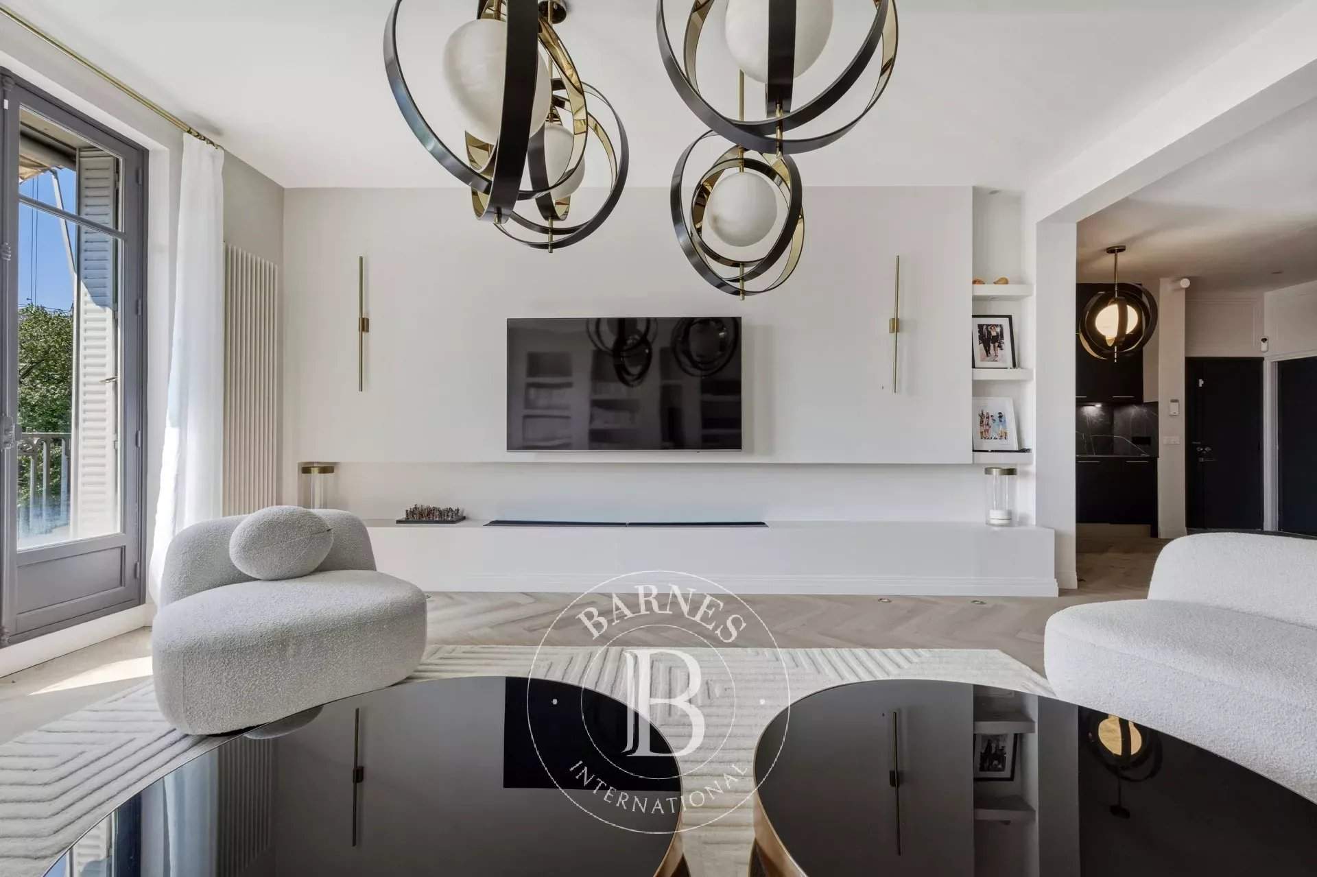 Paris  - Appartement 4 Pi&egrave;ces 3 Chambres - picture 4