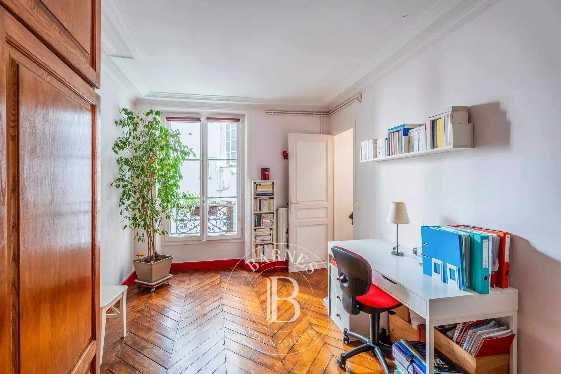 Paris  - Apartment 3 Bedrooms - picture 10