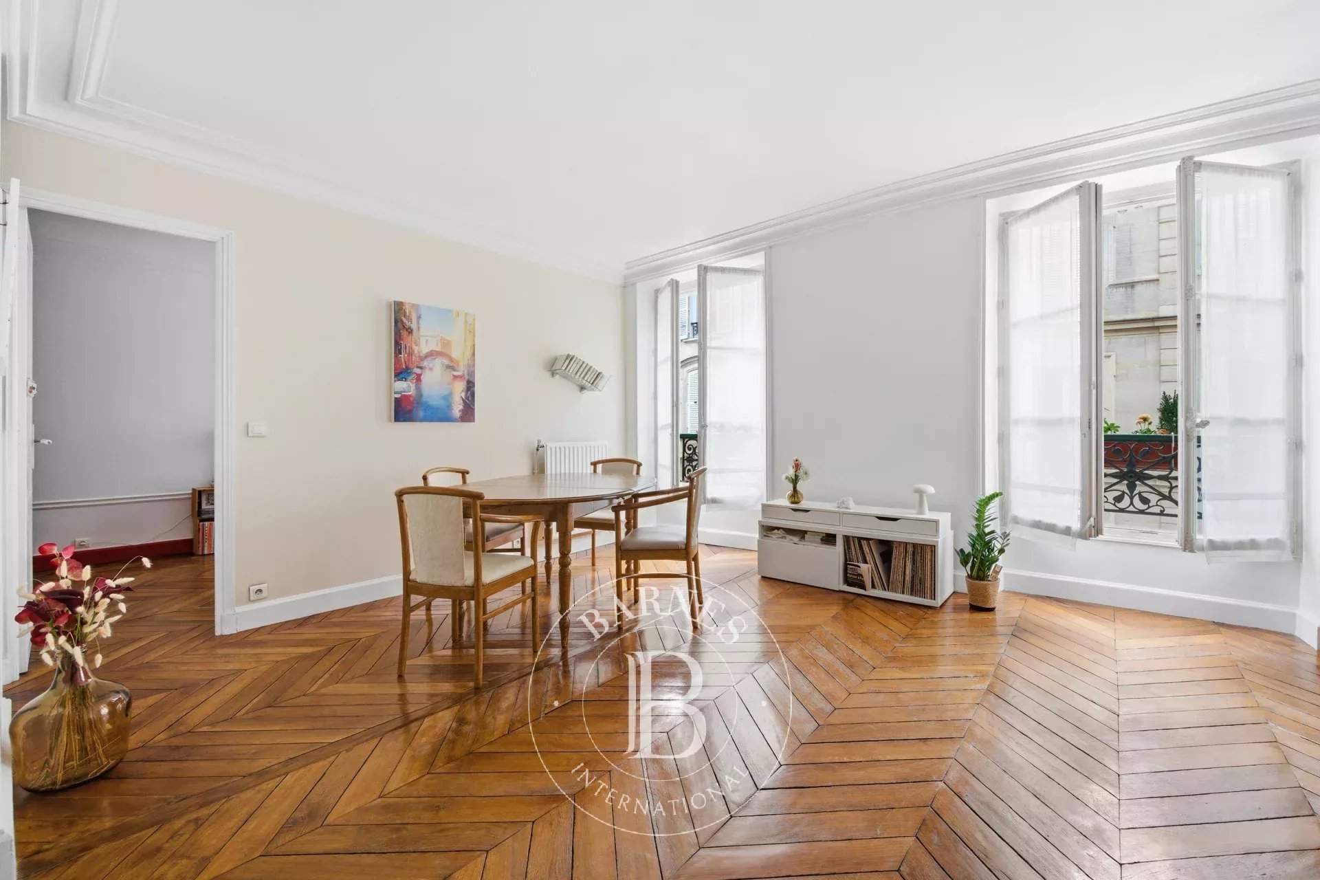 Paris  - Appartement 4 Pi&egrave;ces 3 Chambres - picture 6