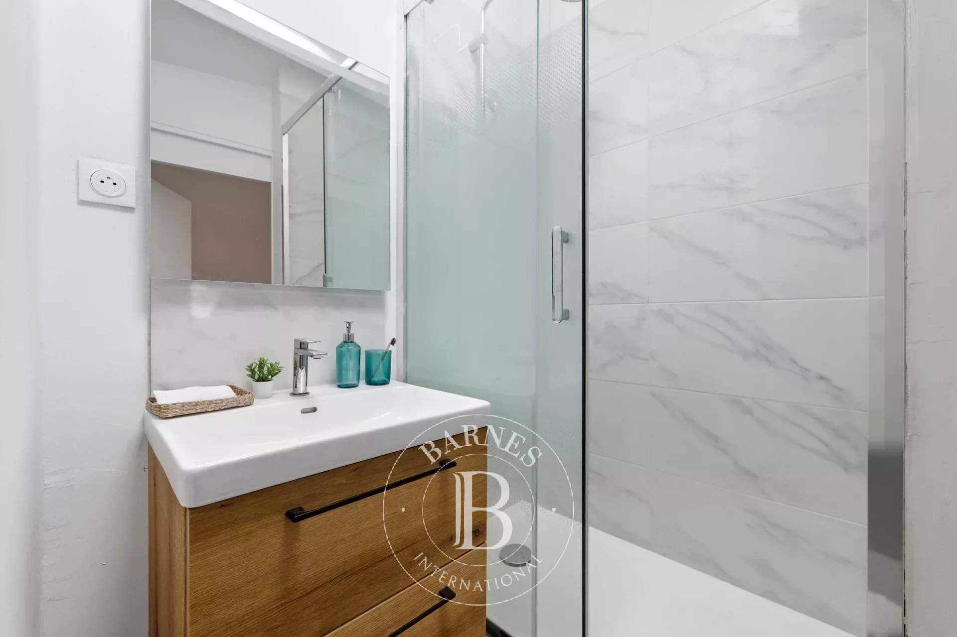 Paris  - Appartement 4 Pi&egrave;ces 3 Chambres - picture 10