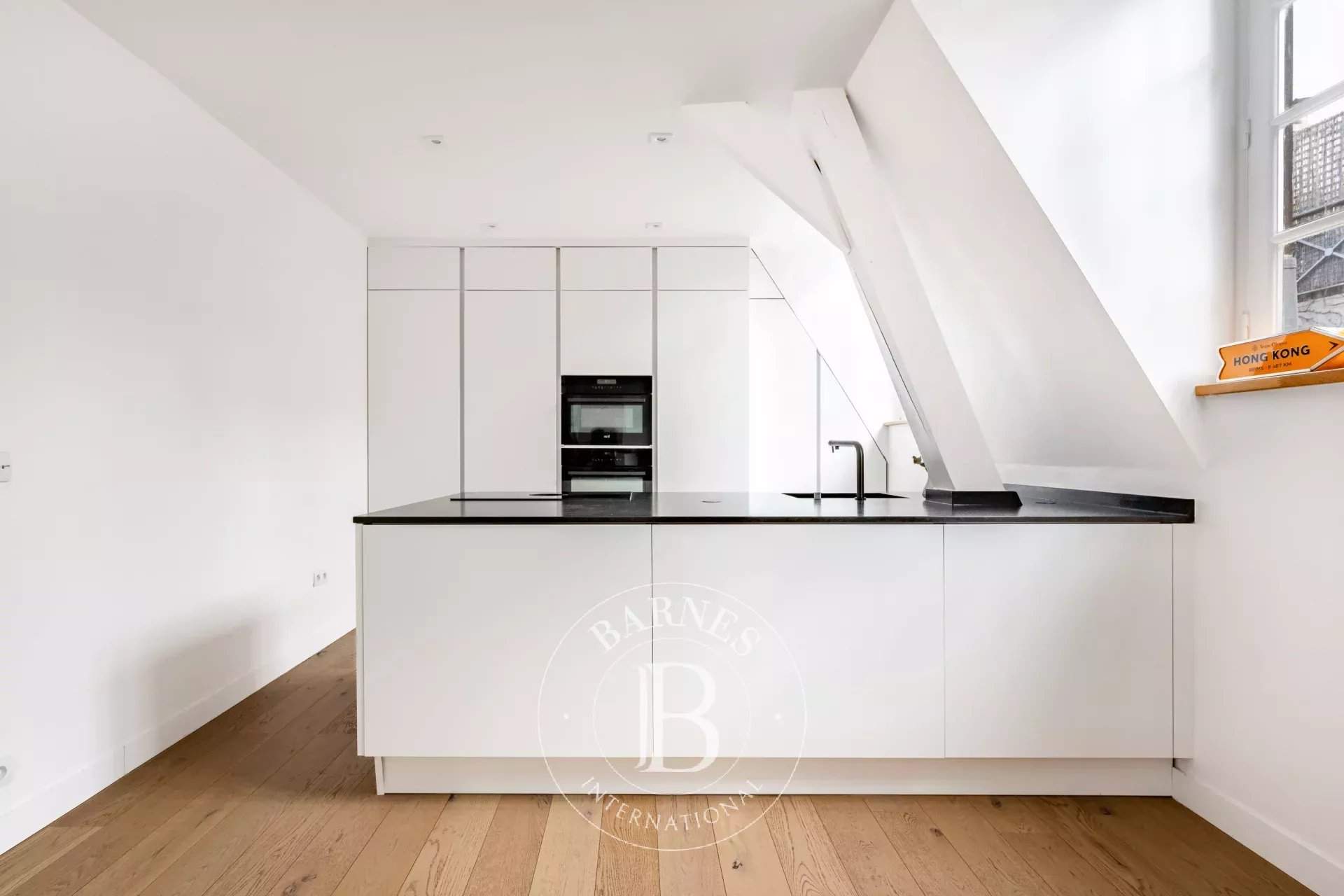 Paris  - Apartment 3 Bedrooms - picture 9