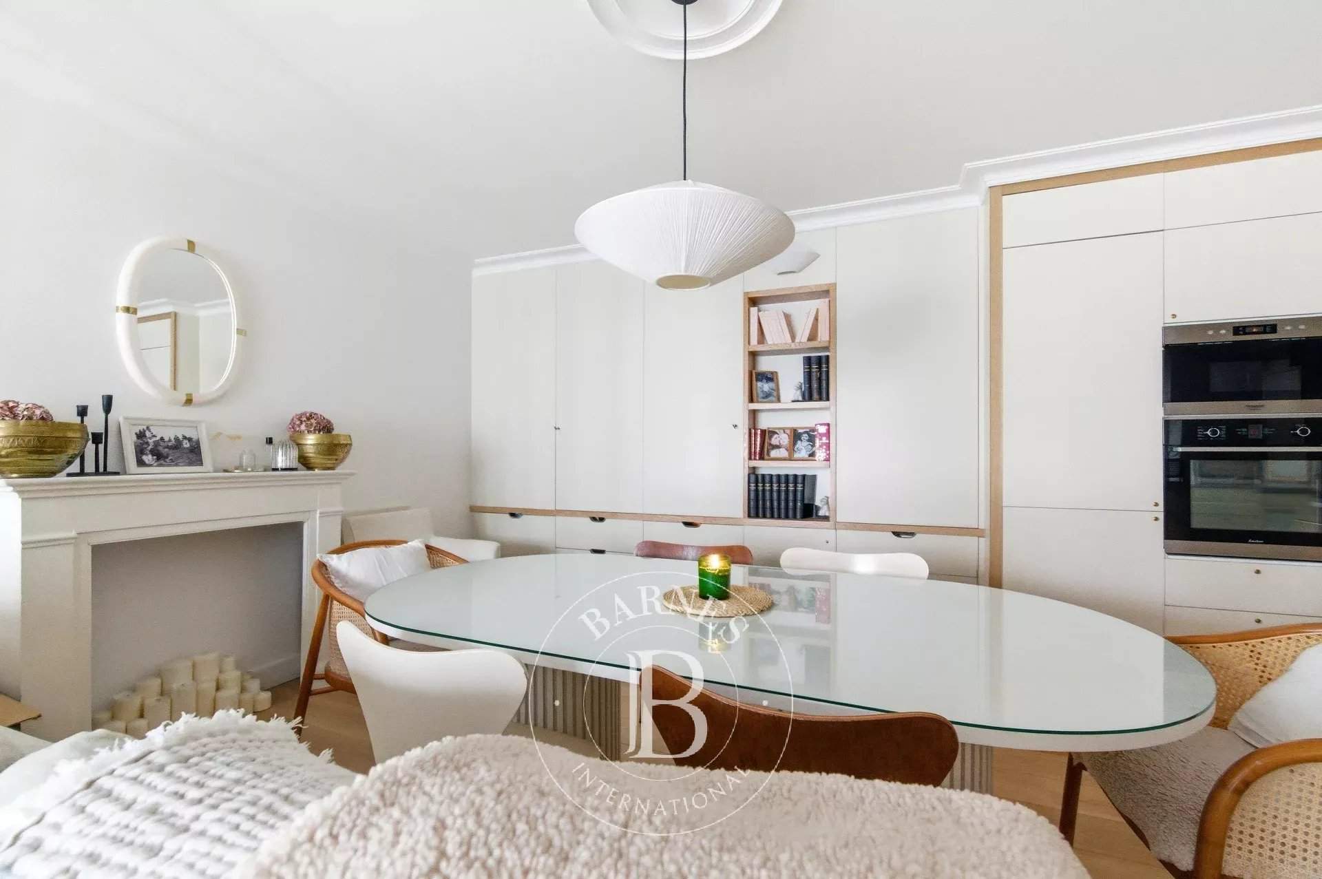 Paris  - Apartment 3 Bedrooms - picture 8