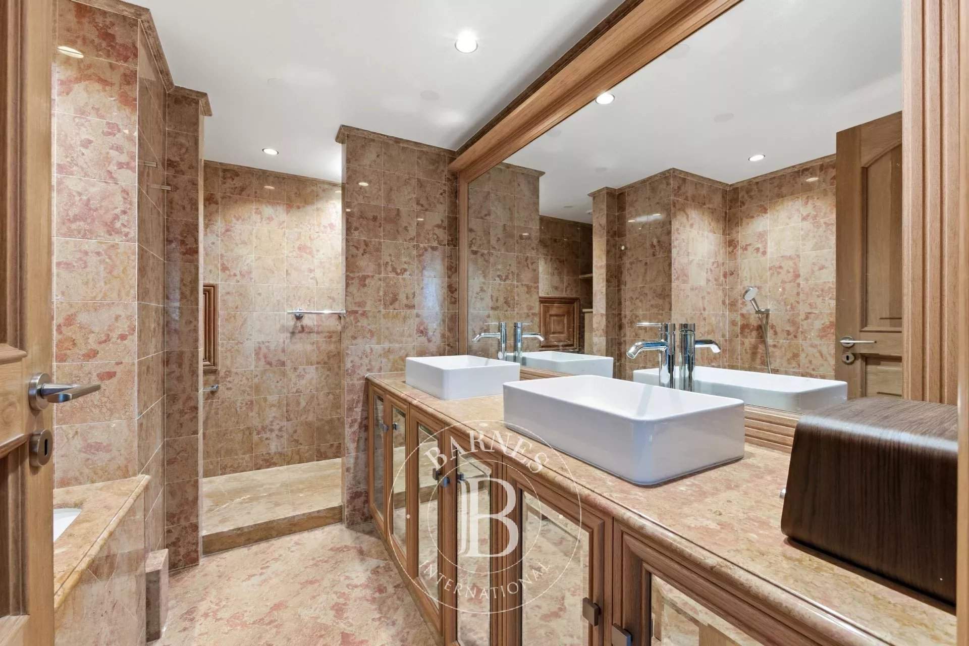 Paris  - Apartment 2 Bedrooms - picture 14