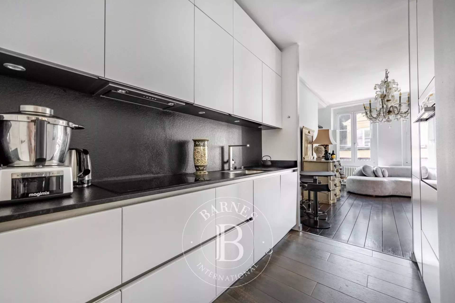 Paris  - Apartment 3 Bedrooms - picture 4