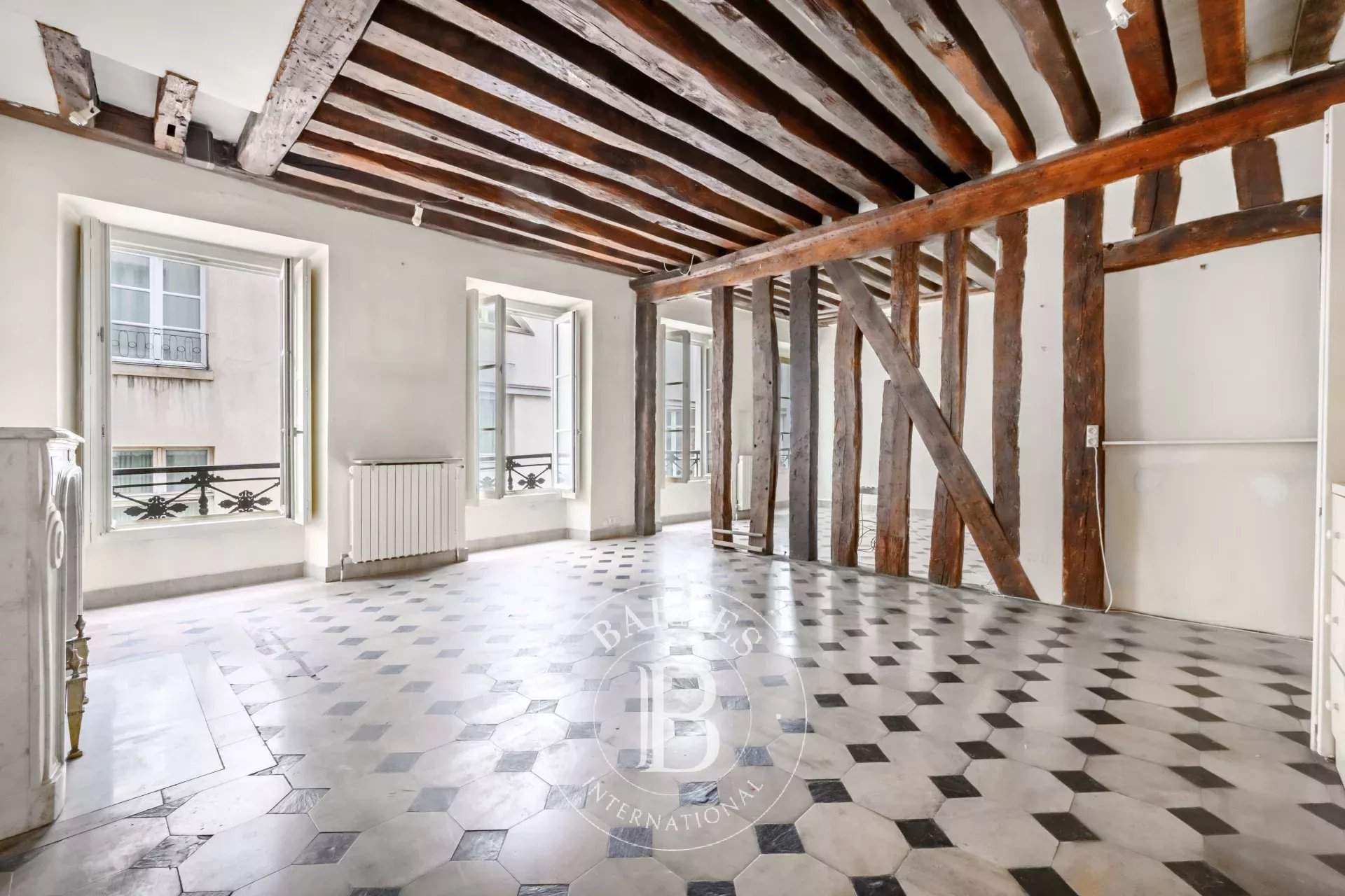 Paris  - Apartment 2 Bedrooms - picture 1
