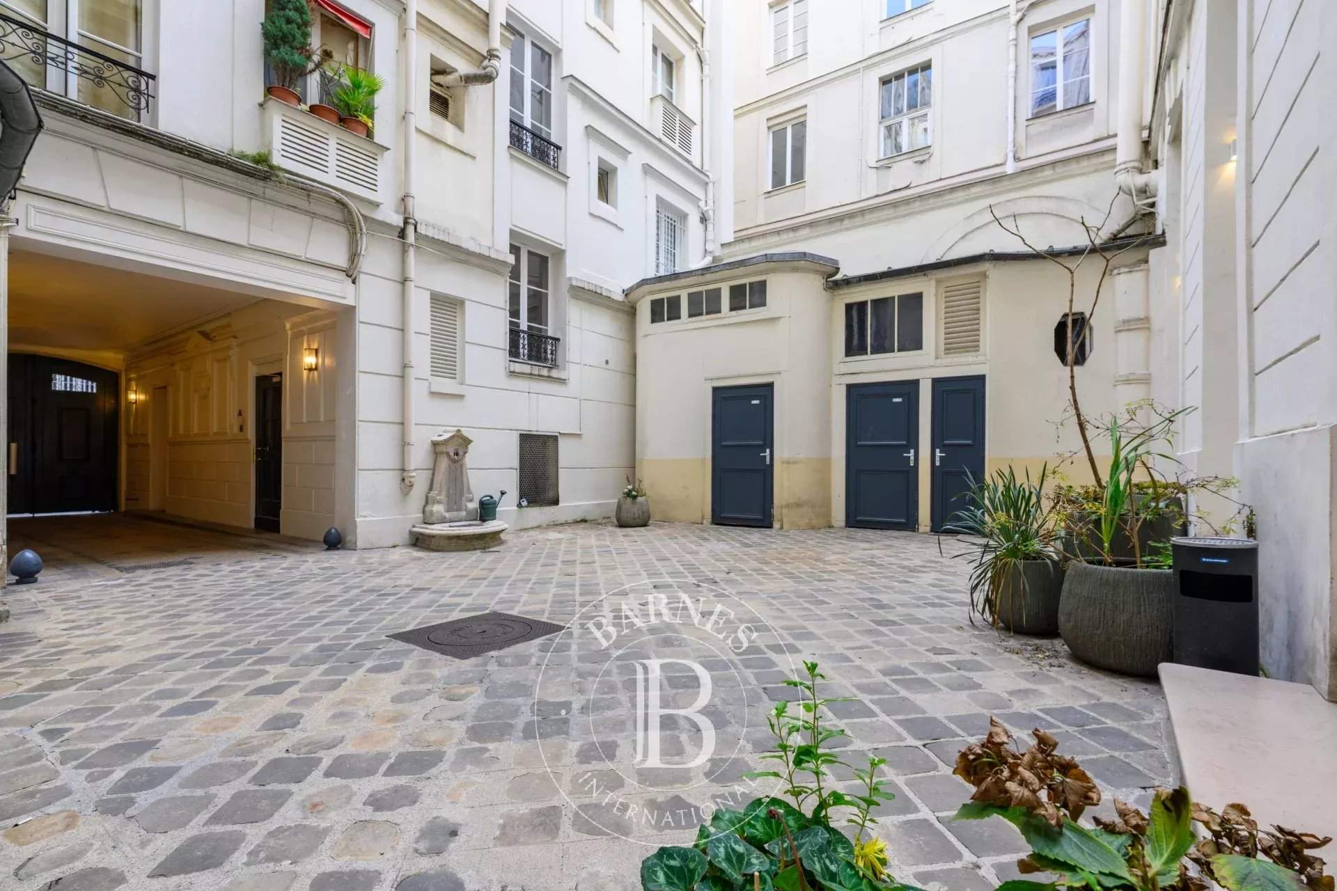 Paris  - Apartment 2 Bedrooms - picture 14