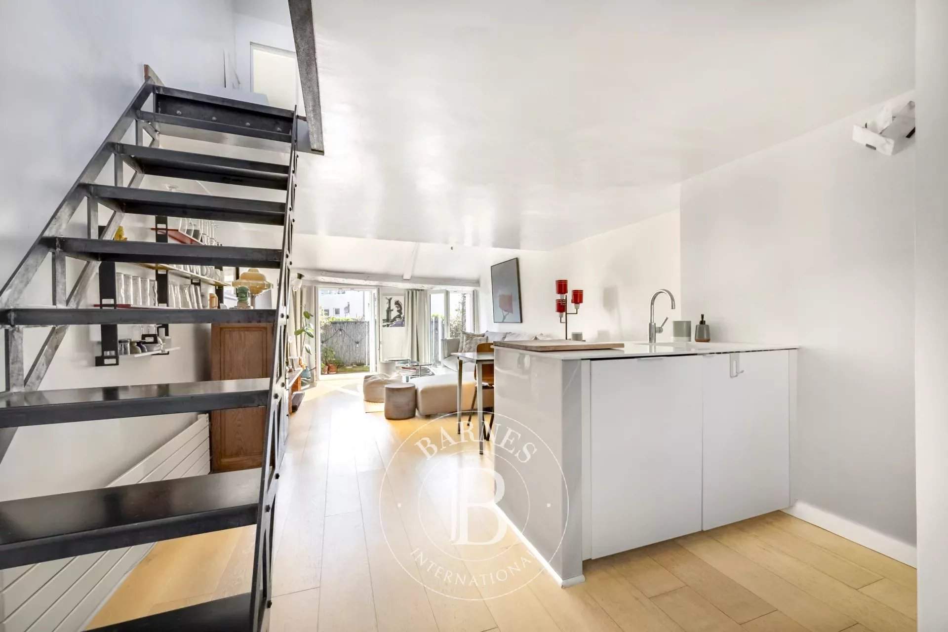 Paris  - Apartment 2 Bedrooms - picture 14