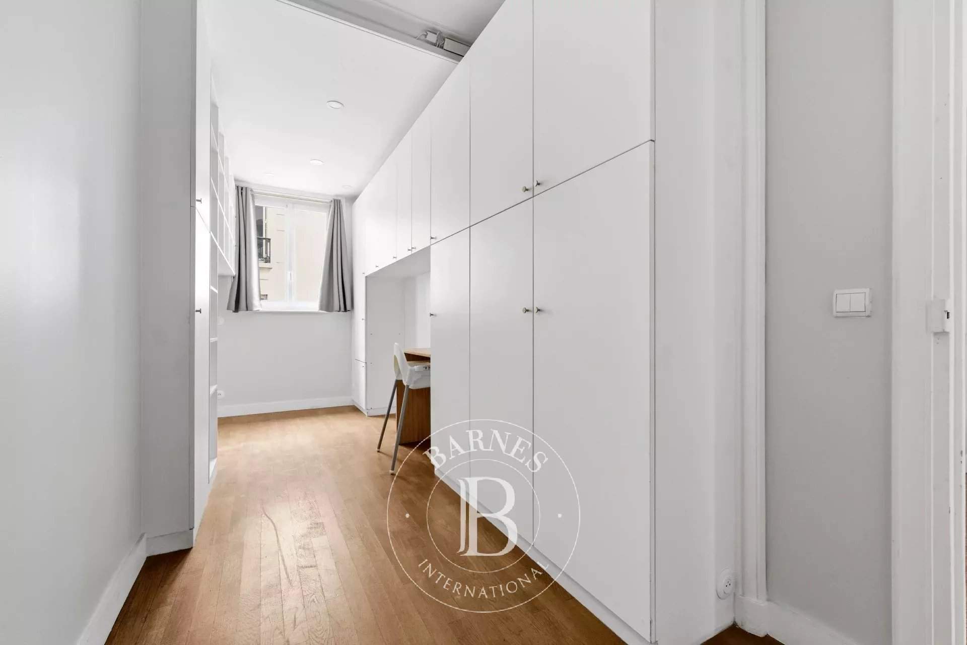 Paris  - Apartment 5 Bedrooms - picture 15