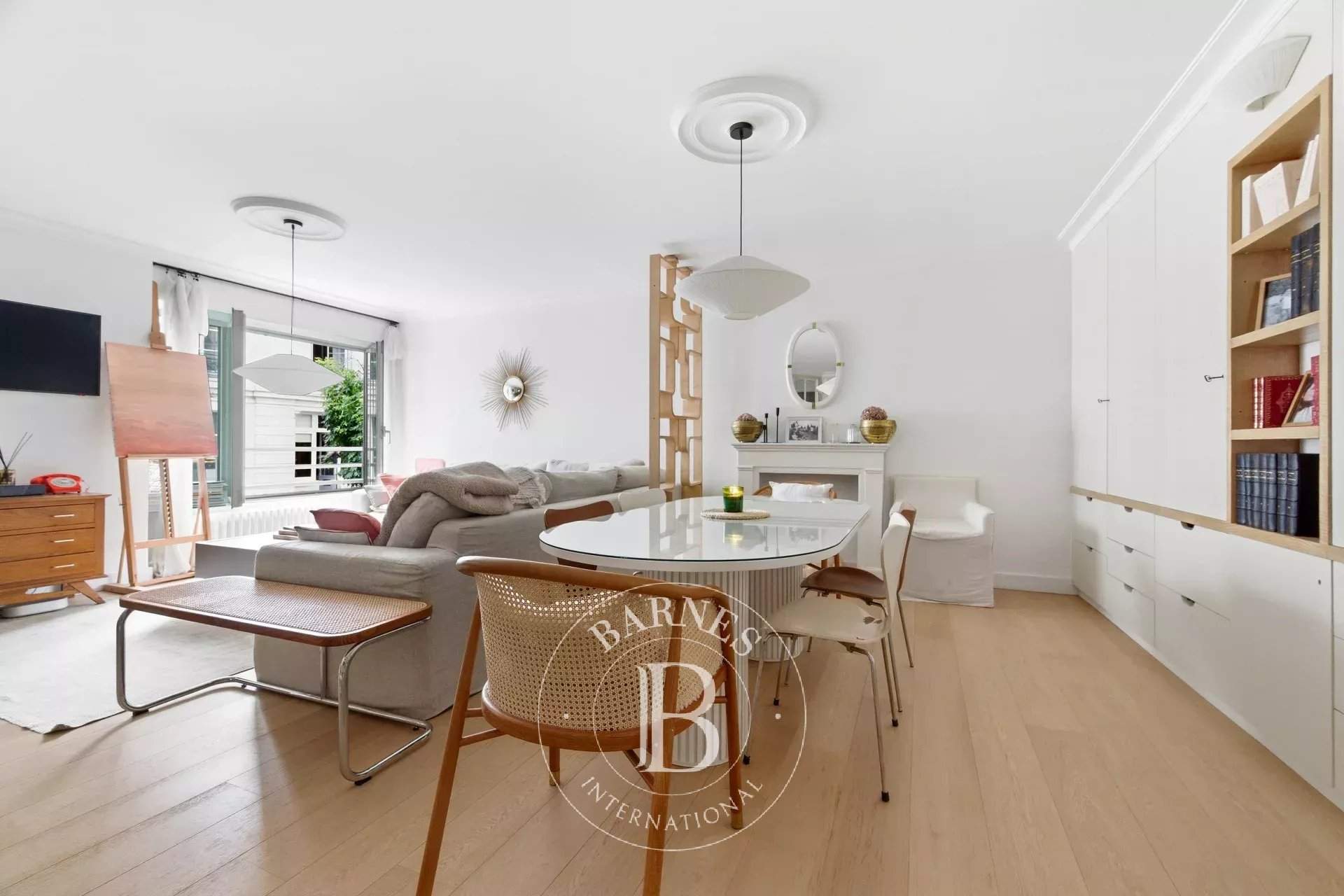 Paris  - Apartment 3 Bedrooms - picture 4
