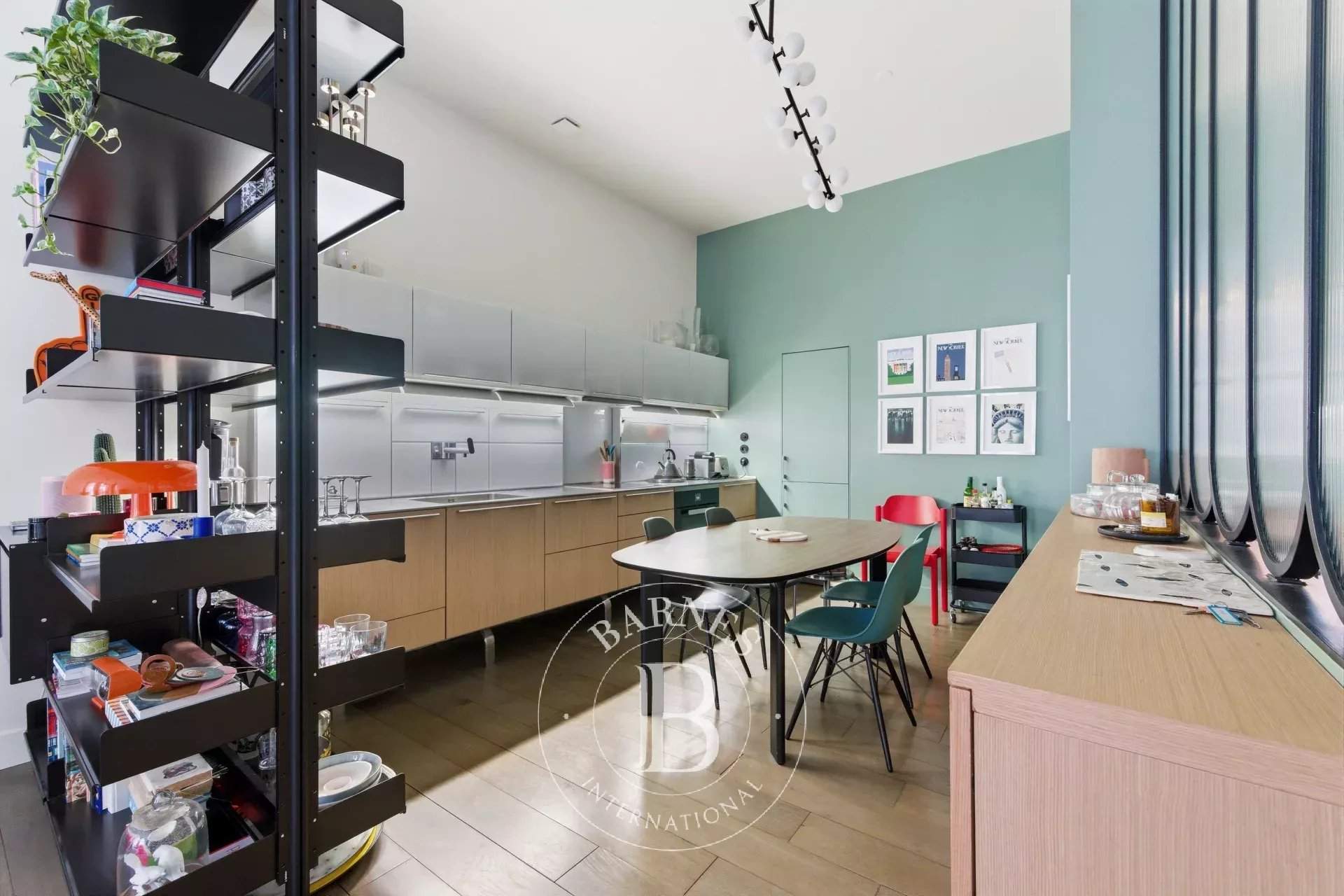 Paris  - Appartement 4 Pi&egrave;ces 3 Chambres - picture 6