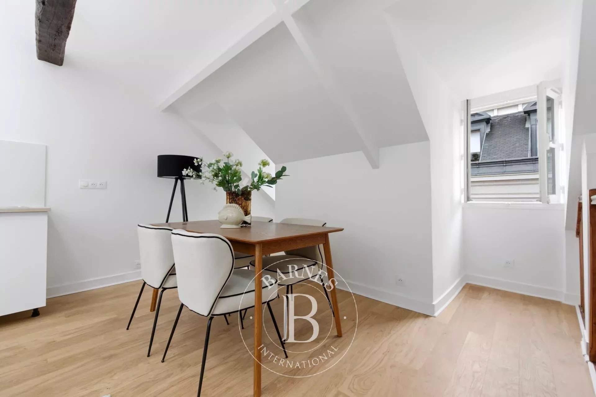 Paris  - Appartement 3 Pi&egrave;ces 2 Chambres - picture 14