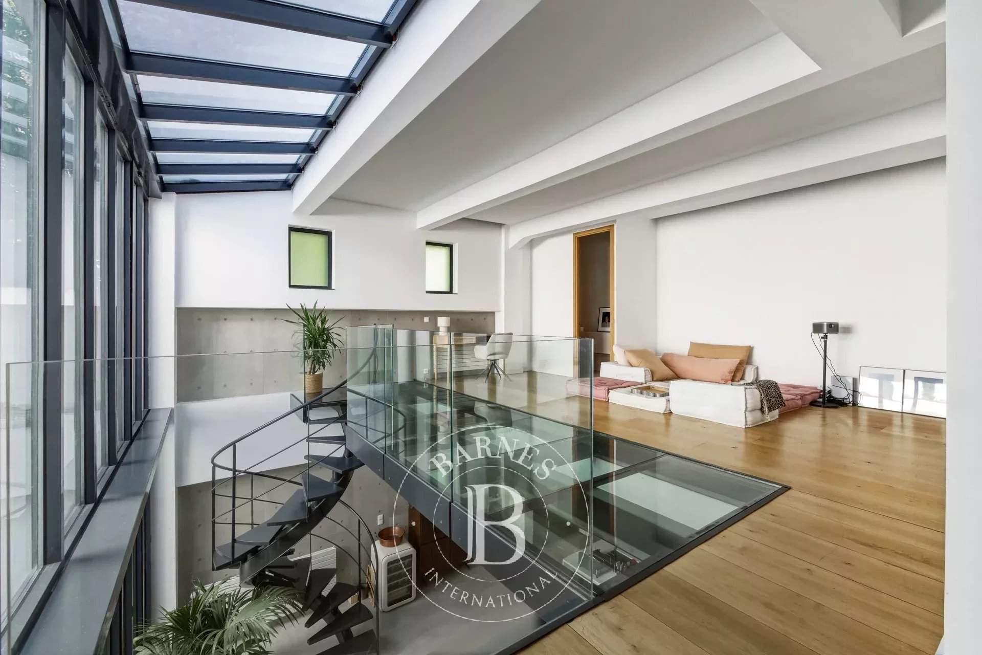 Paris  - Appartement 6 Pi&egrave;ces 3 Chambres - picture 14