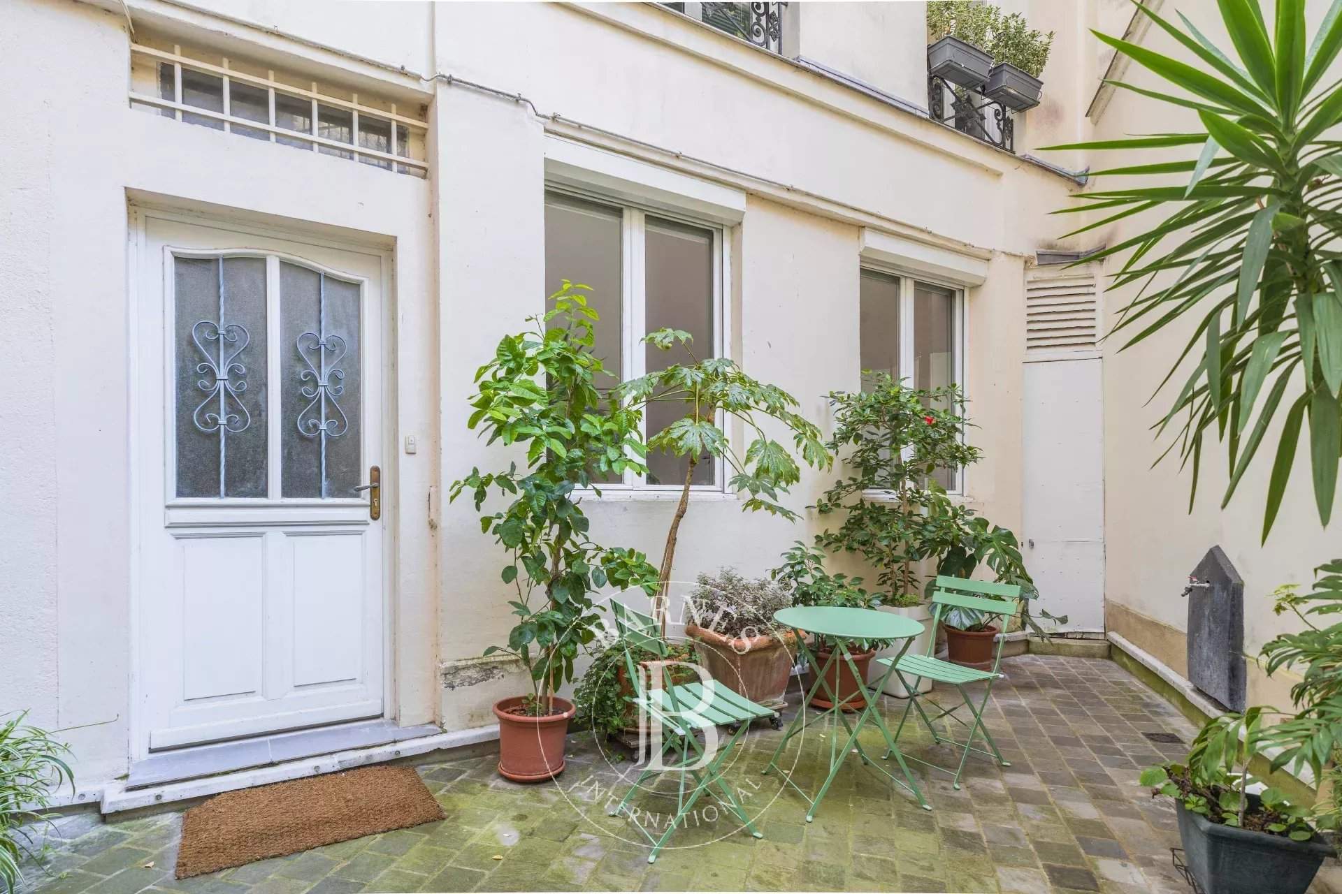 Paris  - Apartment  - picture 9