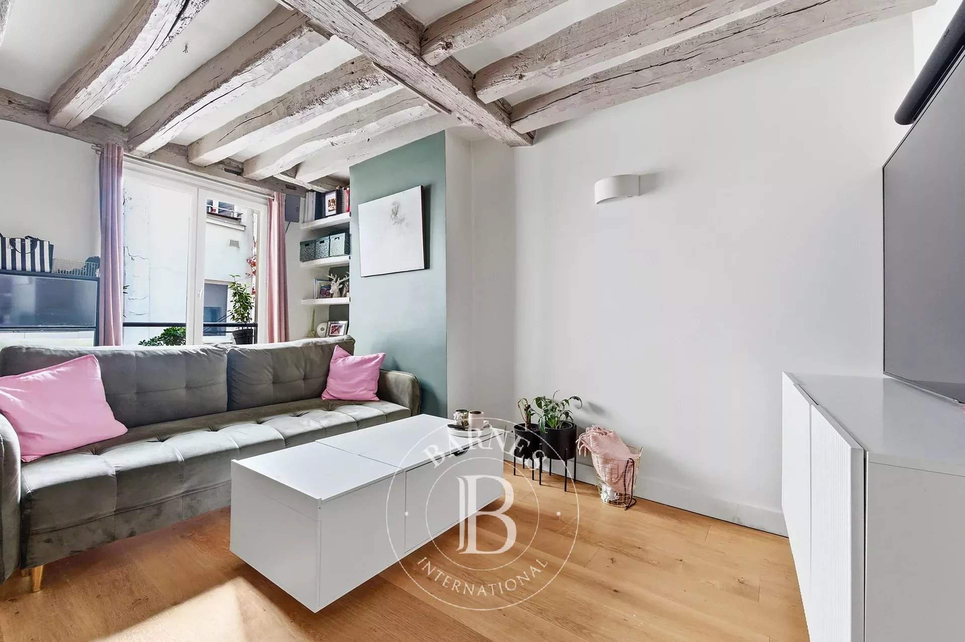 Paris  - Piso 2 Cuartos, 1 Habitacion - picture 1