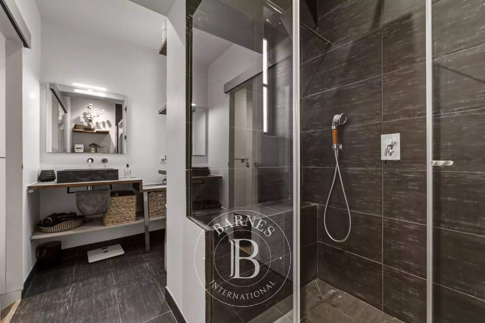 Paris  - Appartement 3 Pi&egrave;ces 2 Chambres - picture 10