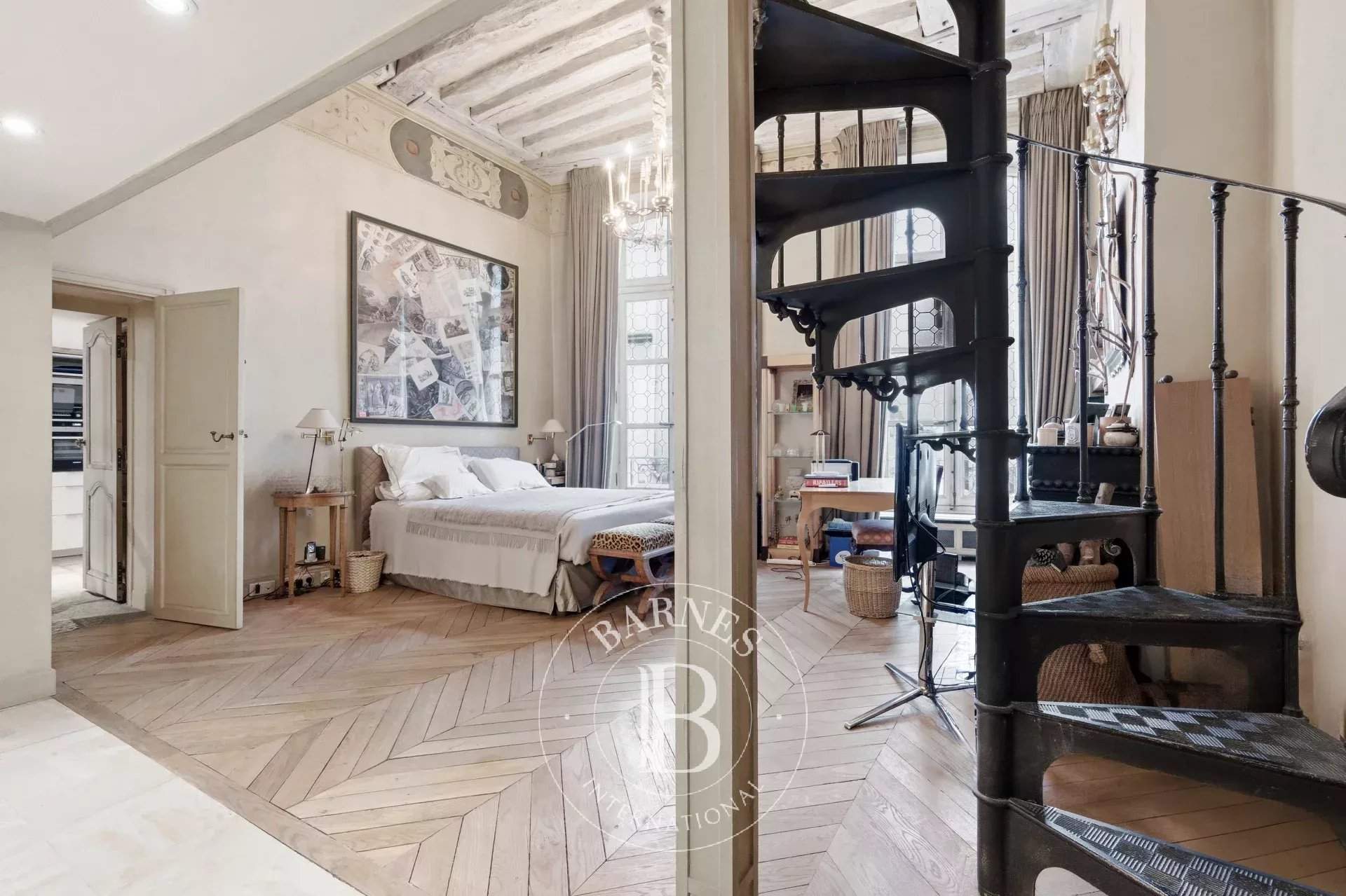 Paris  - Apartment 6 Bedrooms - picture 13