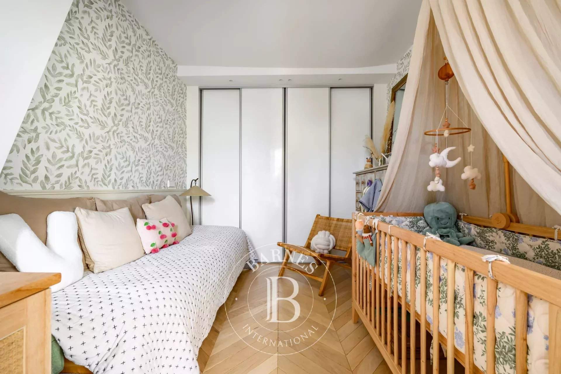 Paris  - Apartment 3 Bedrooms - picture 14