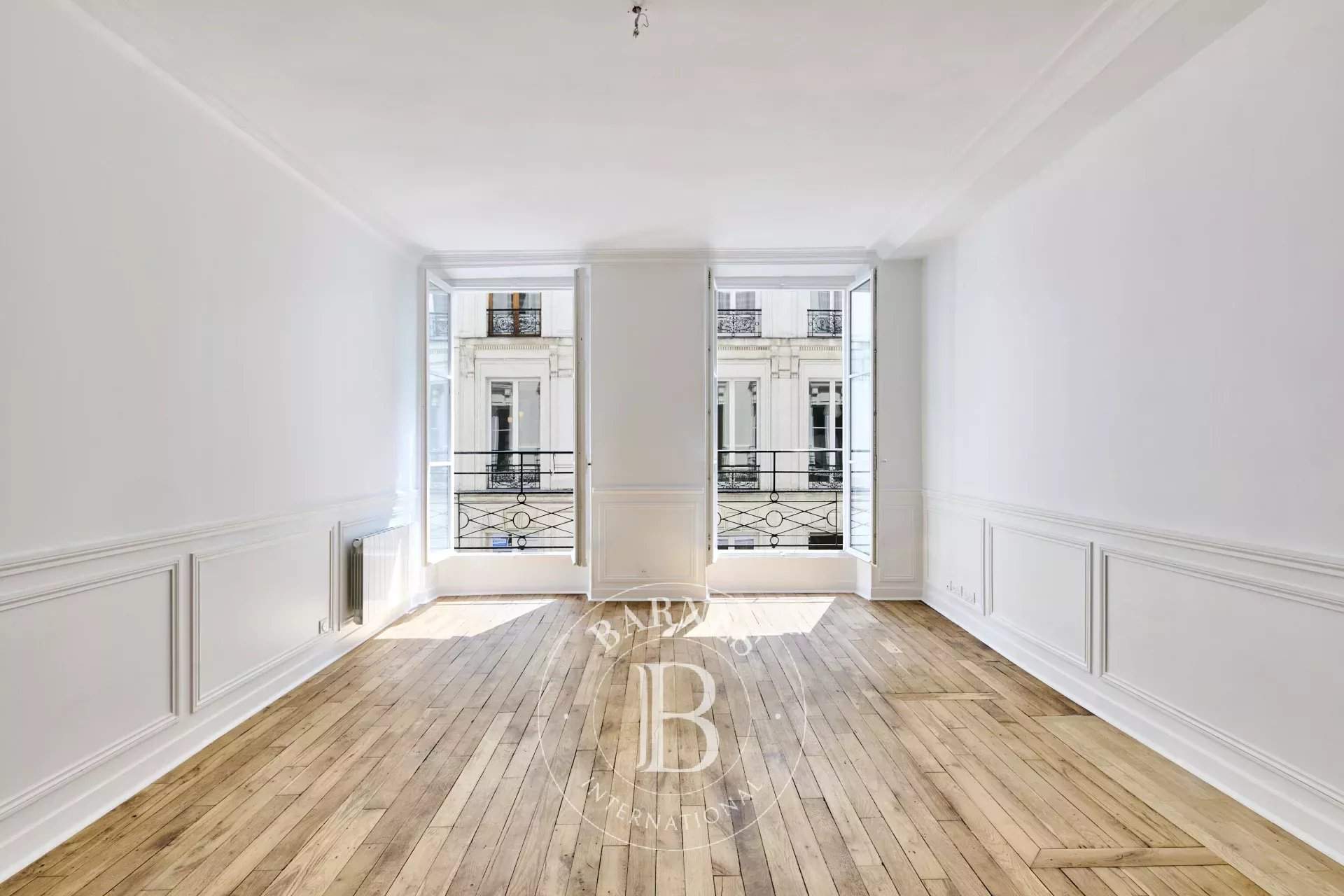 Paris  - Appartement 4 Pièces 3 Chambres - picture 1