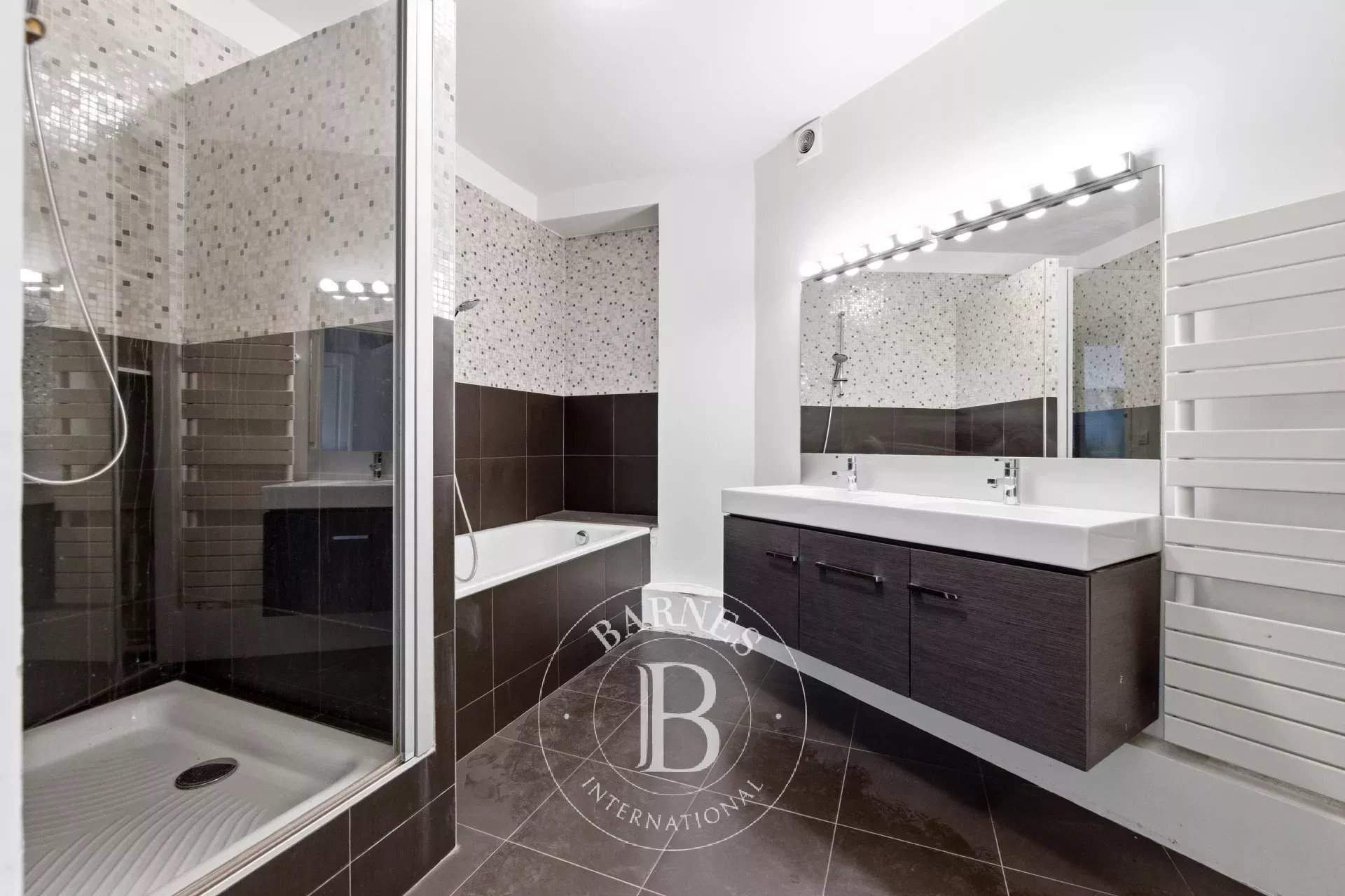 Paris  - Appartement 4 Pi&egrave;ces 3 Chambres - picture 17