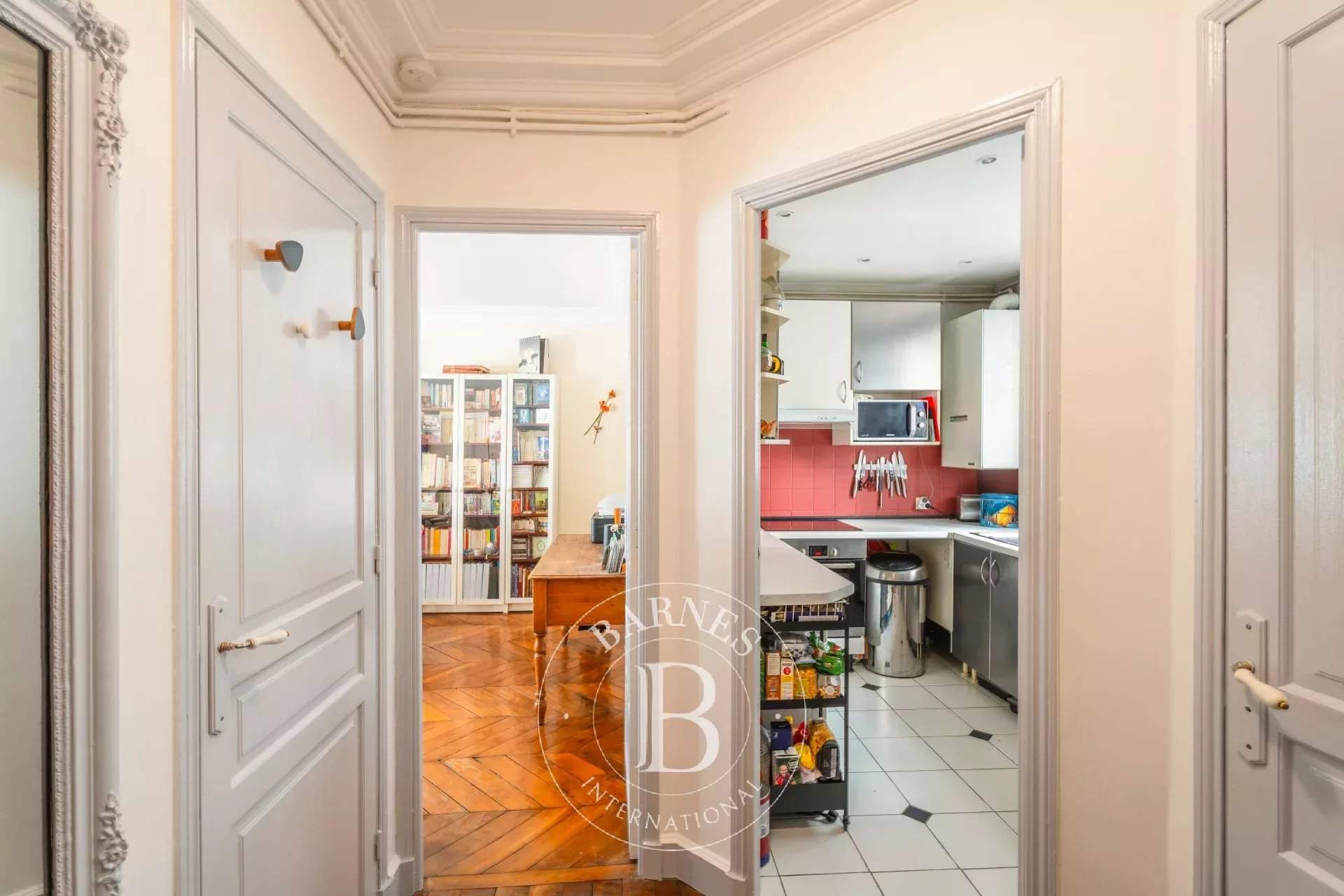 Paris  - Apartment 3 Bedrooms - picture 5