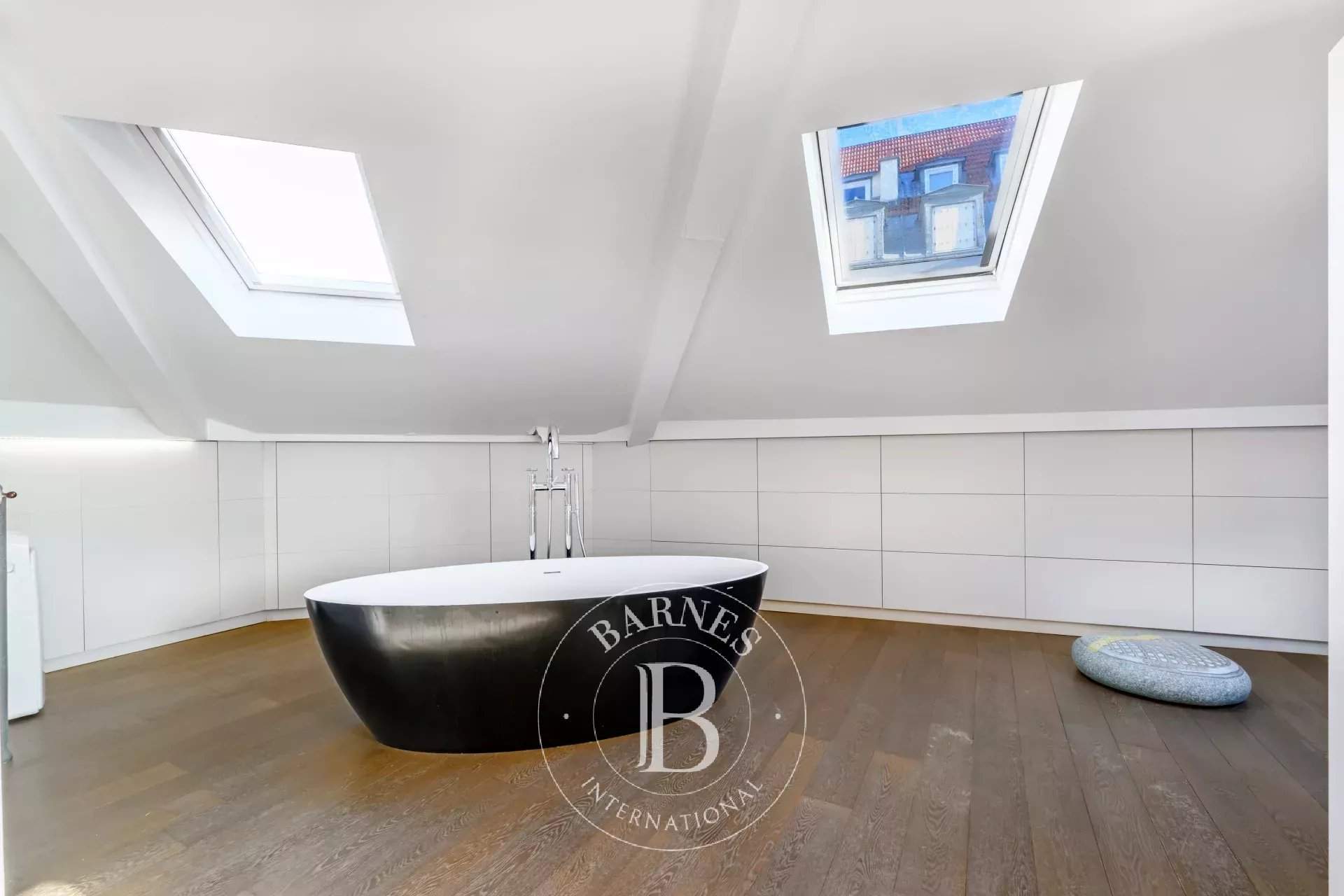 Paris  - Appartement 3 Pi&egrave;ces 2 Chambres - picture 12