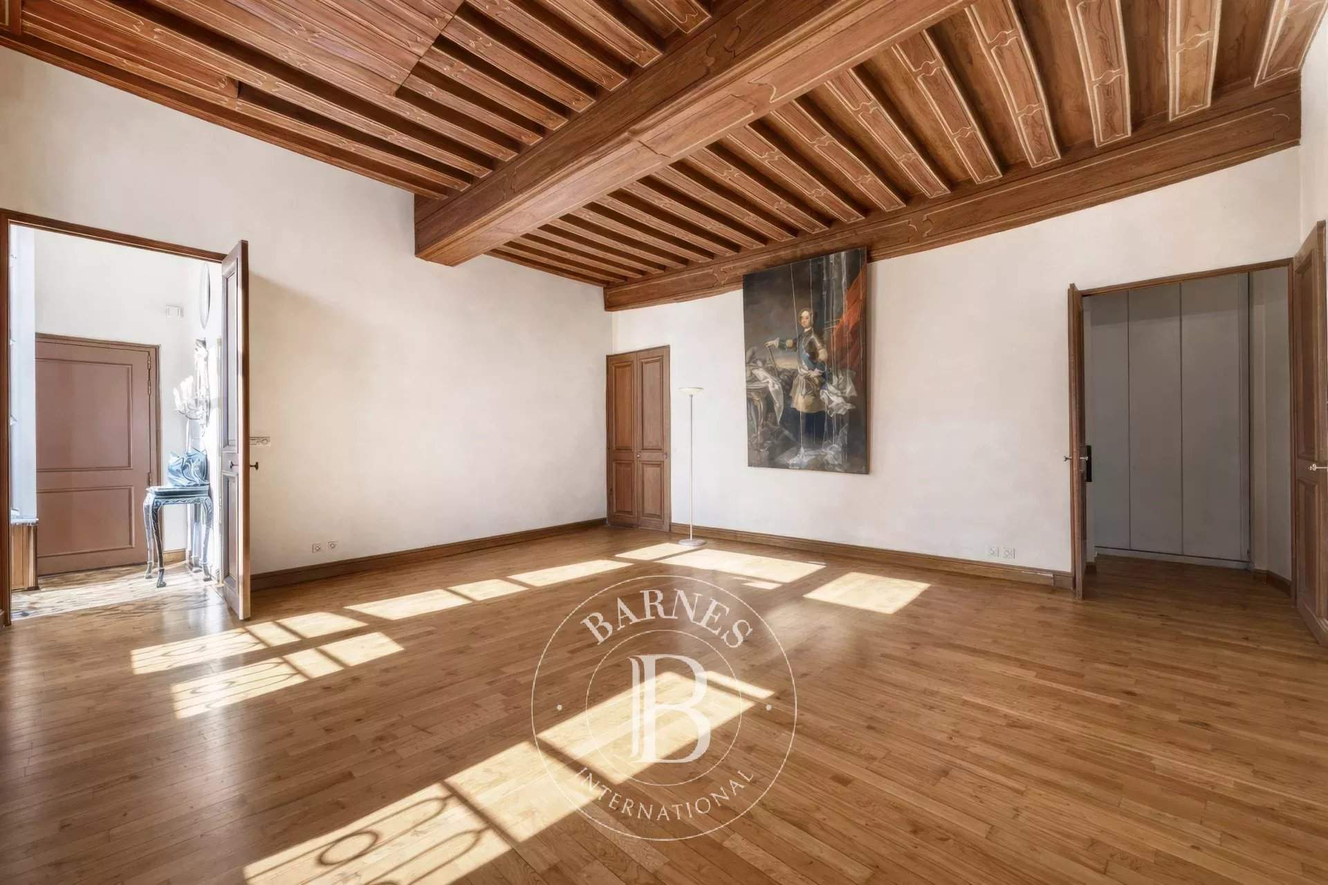 Paris  - Appartement 2 Pi&egrave;ces, 1 Chambre - picture 2