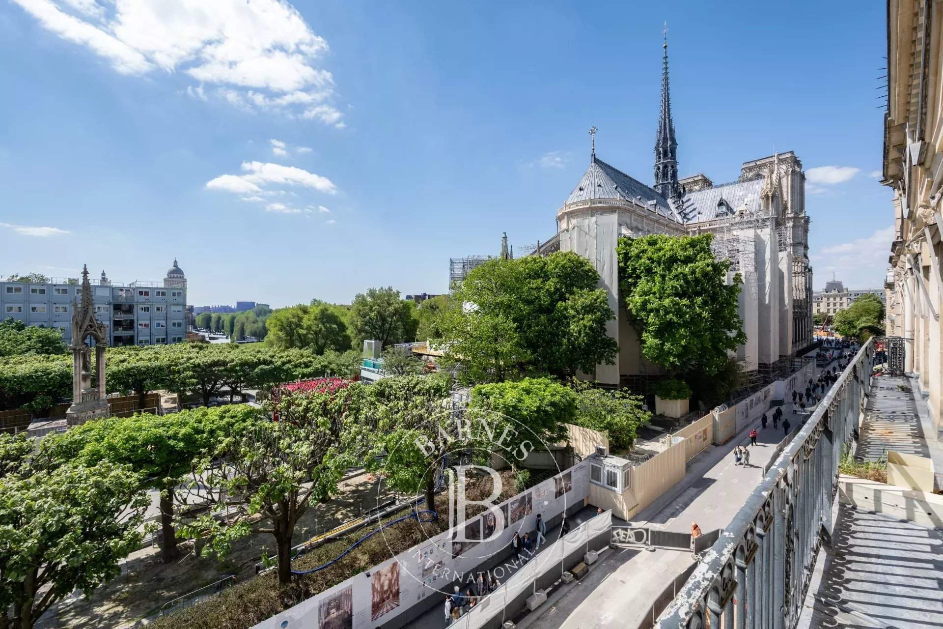 Paris  - Appartement 4 Pi&egrave;ces 3 Chambres - picture 7